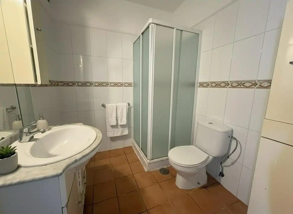 Rustig gelegen duplex appartement met twee slaapkamers foto 16