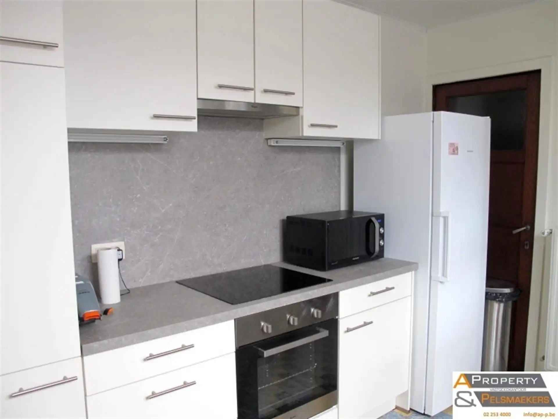 Woning met tuin foto 6