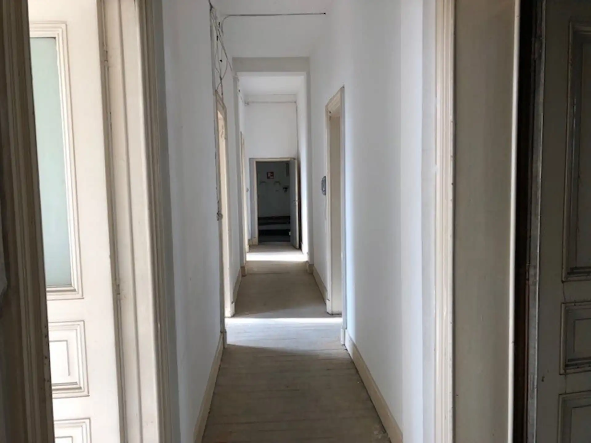 Commercieel handelspand in Prestigieus gebouw Centrum Antwerpen. foto 7