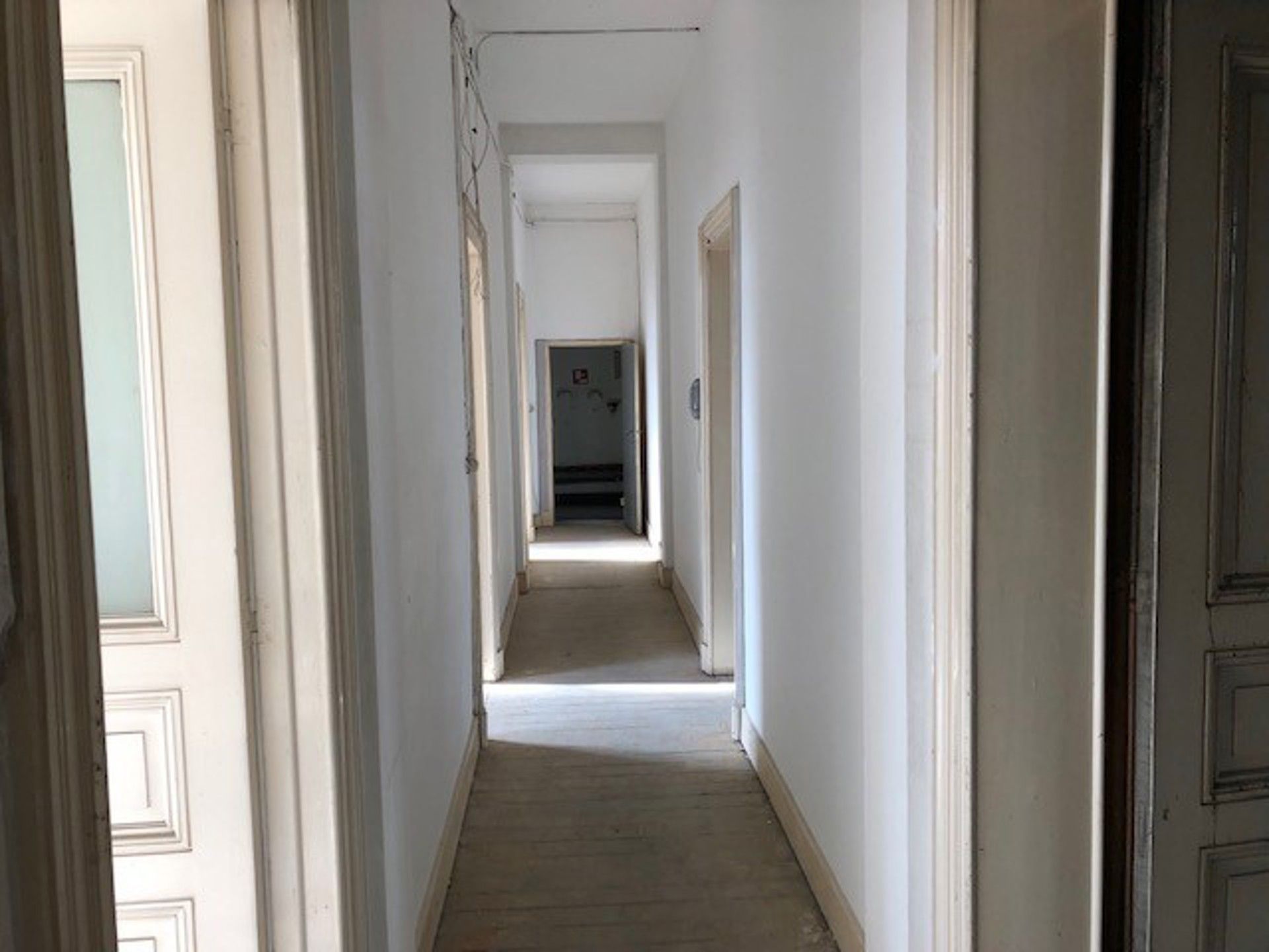 Commercieel handelspand in Prestigieus gebouw Centrum Antwerpen. foto 7