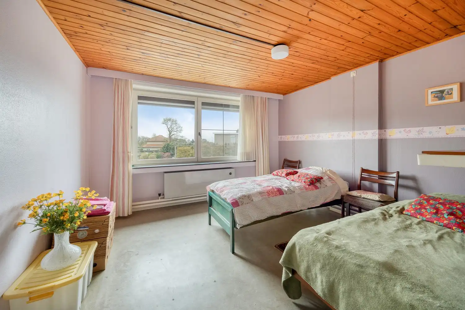 Gezinswoning met 4 slaapkamers en aangelegde tuin in doodlopende straat foto 23