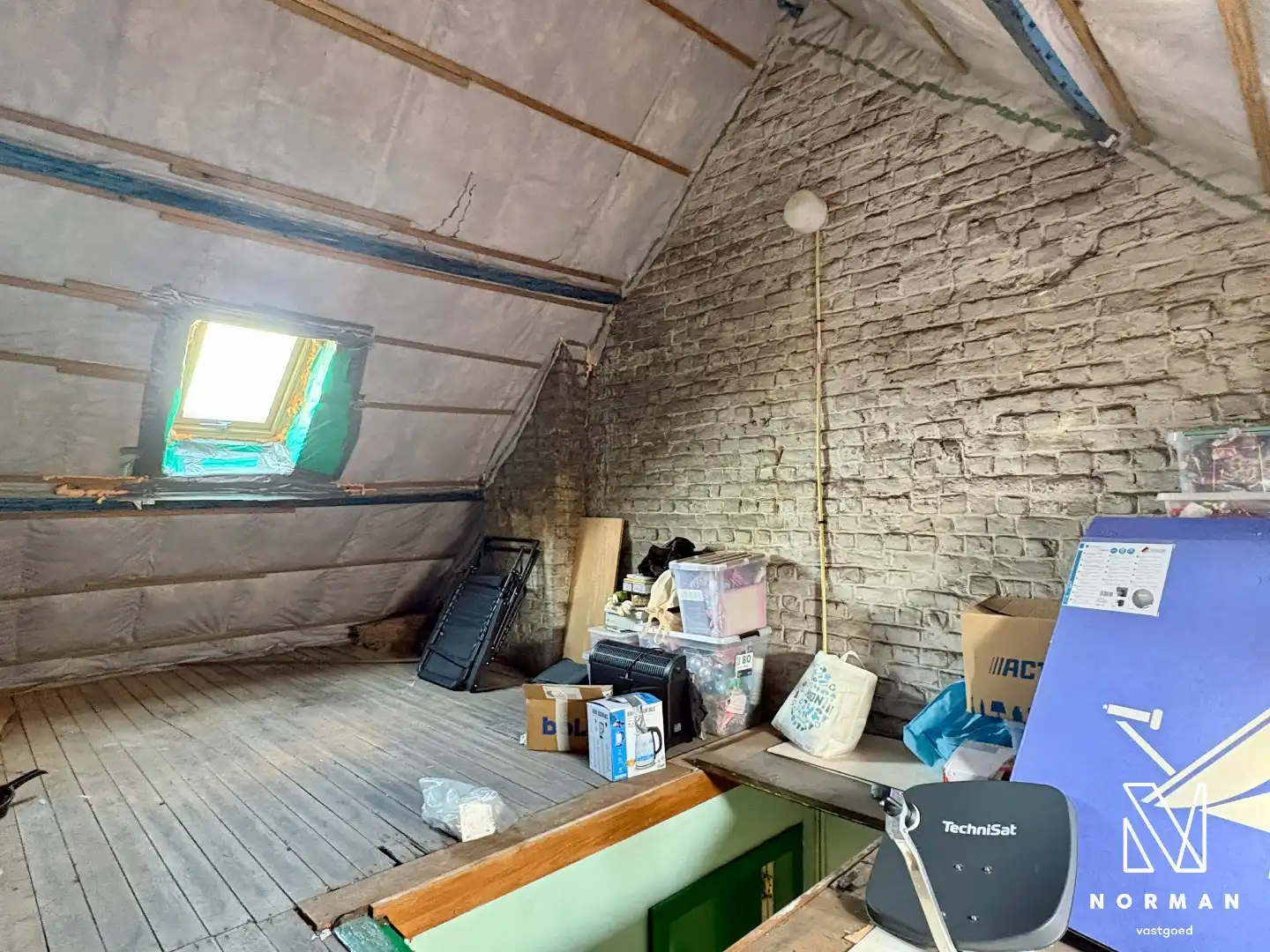 Instapklare woning met 3 slaapkamers in Kortrijk (Pius X) foto 8
