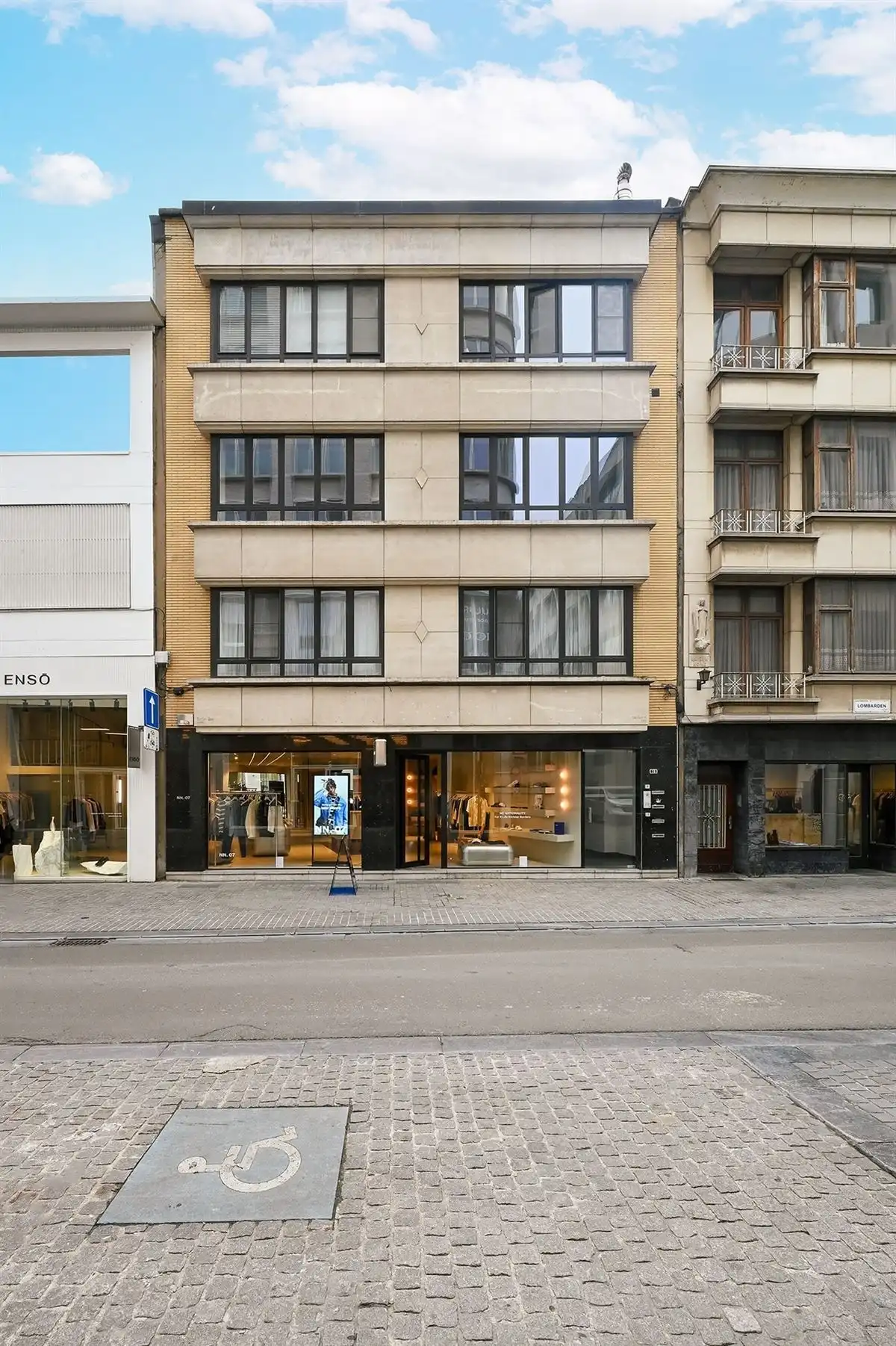 Op te frissen 2-slaapkamerappartement aan de Wilde Zee foto 30