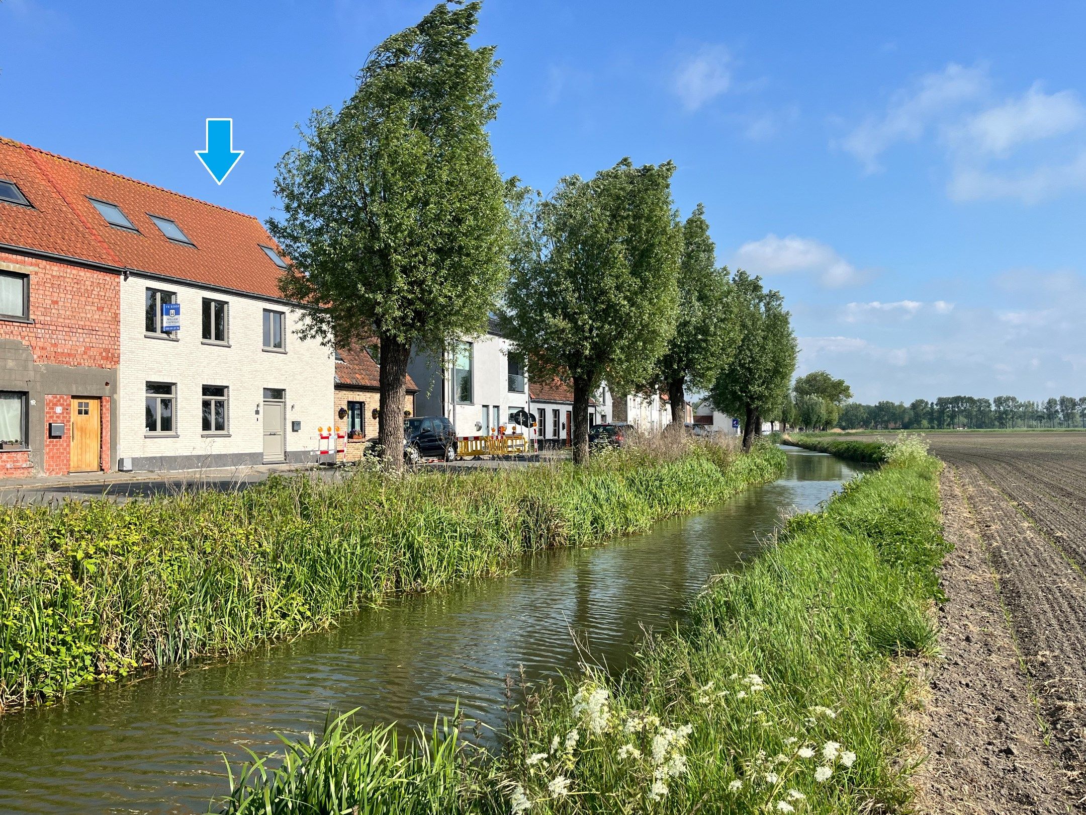 Grote en energiezuinige woning te Lissewege foto {{pictureIndex}}