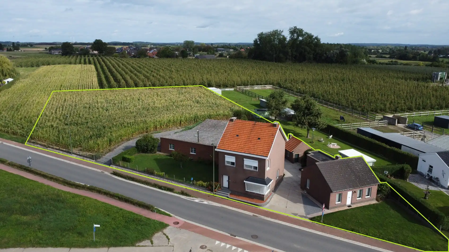 2 naastgelegen woningen Stwg op Kortnaken 63-61 en loods (250m²), op ruim 40a of meer foto 3