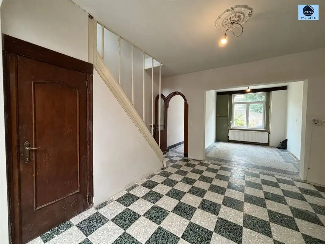 LEUKE STARTERSWONING MET 3 SLAAPKAMERS EN TUIN foto 3