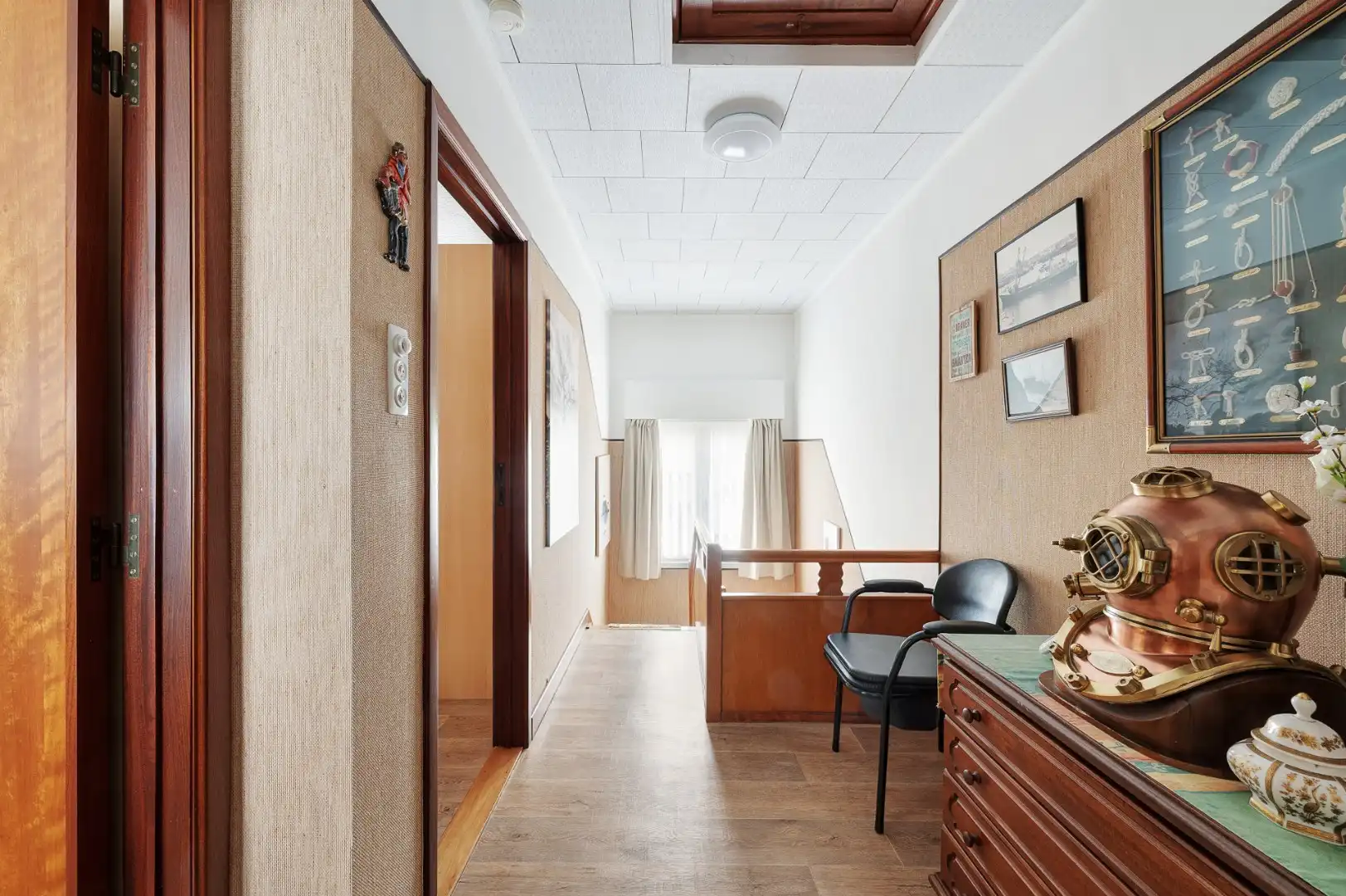 Zongerichte woning nabij zee en strand foto 21