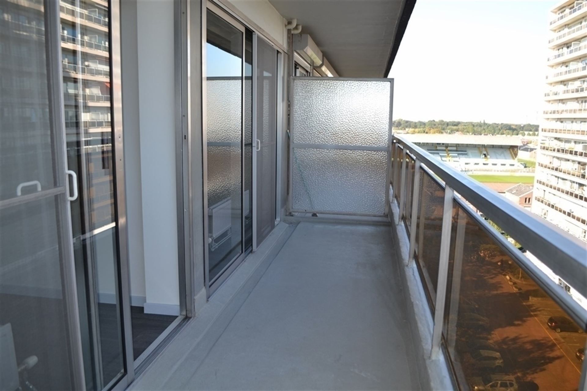 Appartement met 1 slpk en terras op 8ste verdieping foto 2
