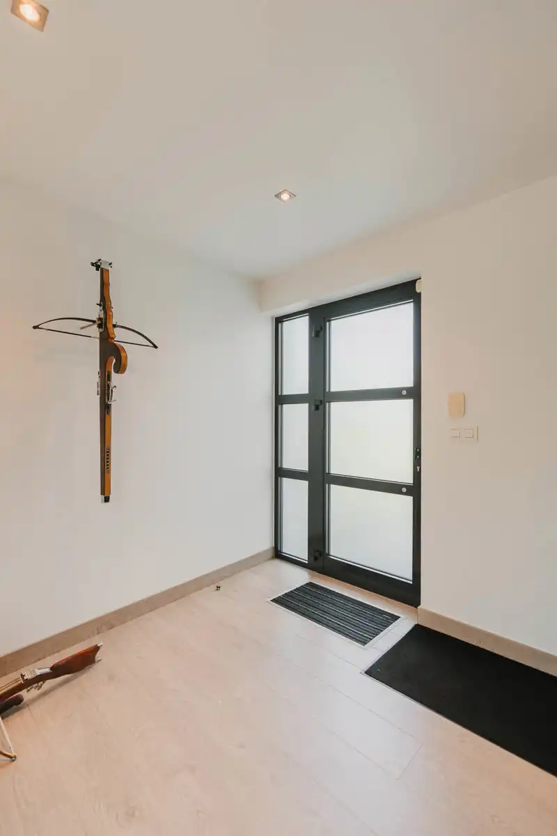 Stijlvolle, eigentijdse woning op een ruim perceel foto 5