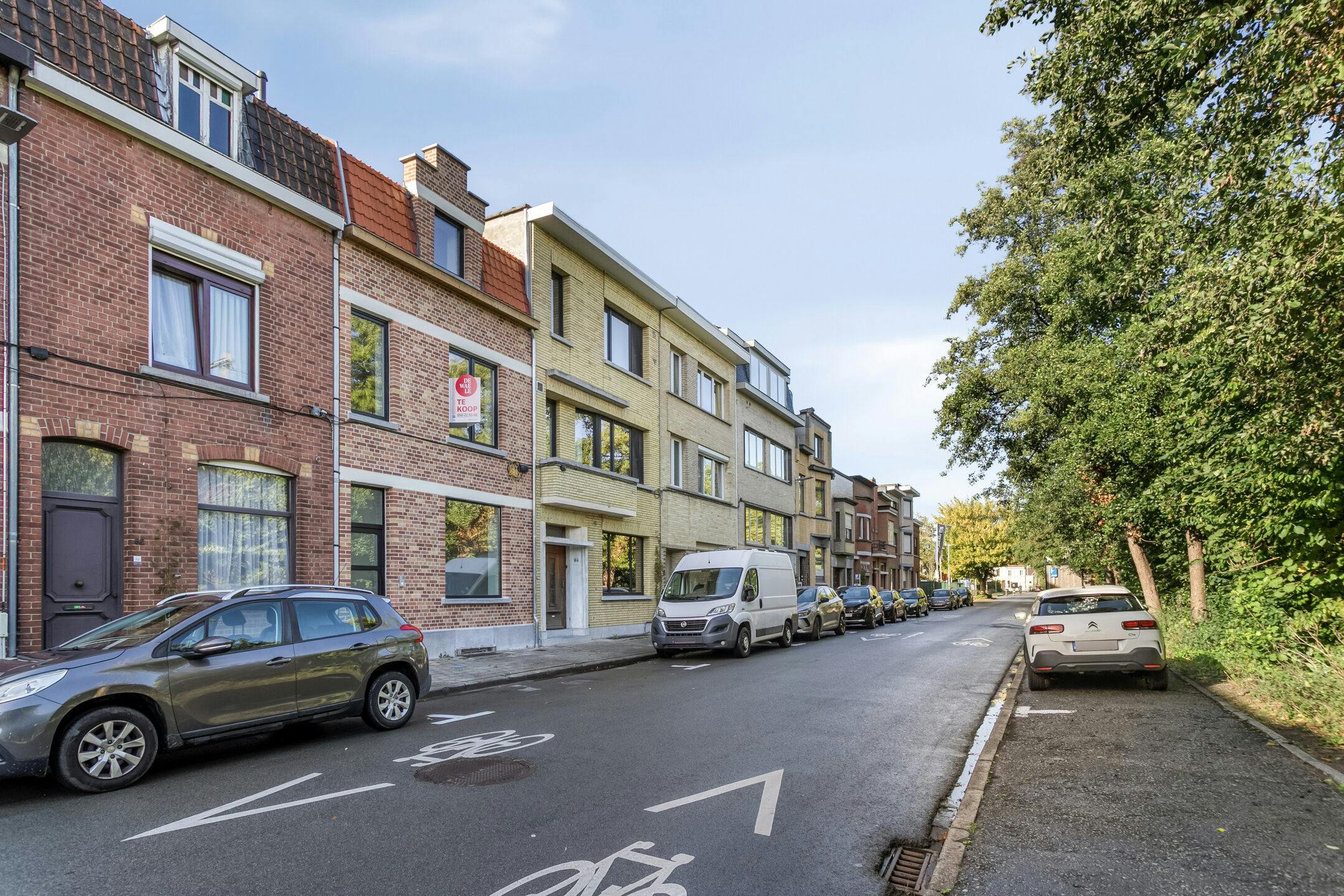 Prachtig vernieuwde ruime woning met EPC B te koop in centrum Kortrijk foto 16