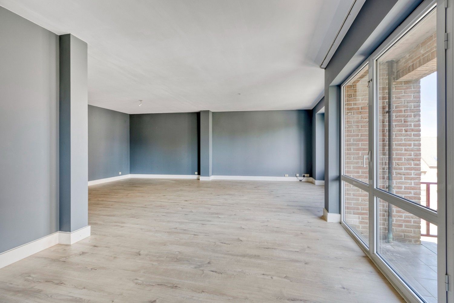 Ruim appartement met 3 slaapkamers in centrum Lanaken foto 6