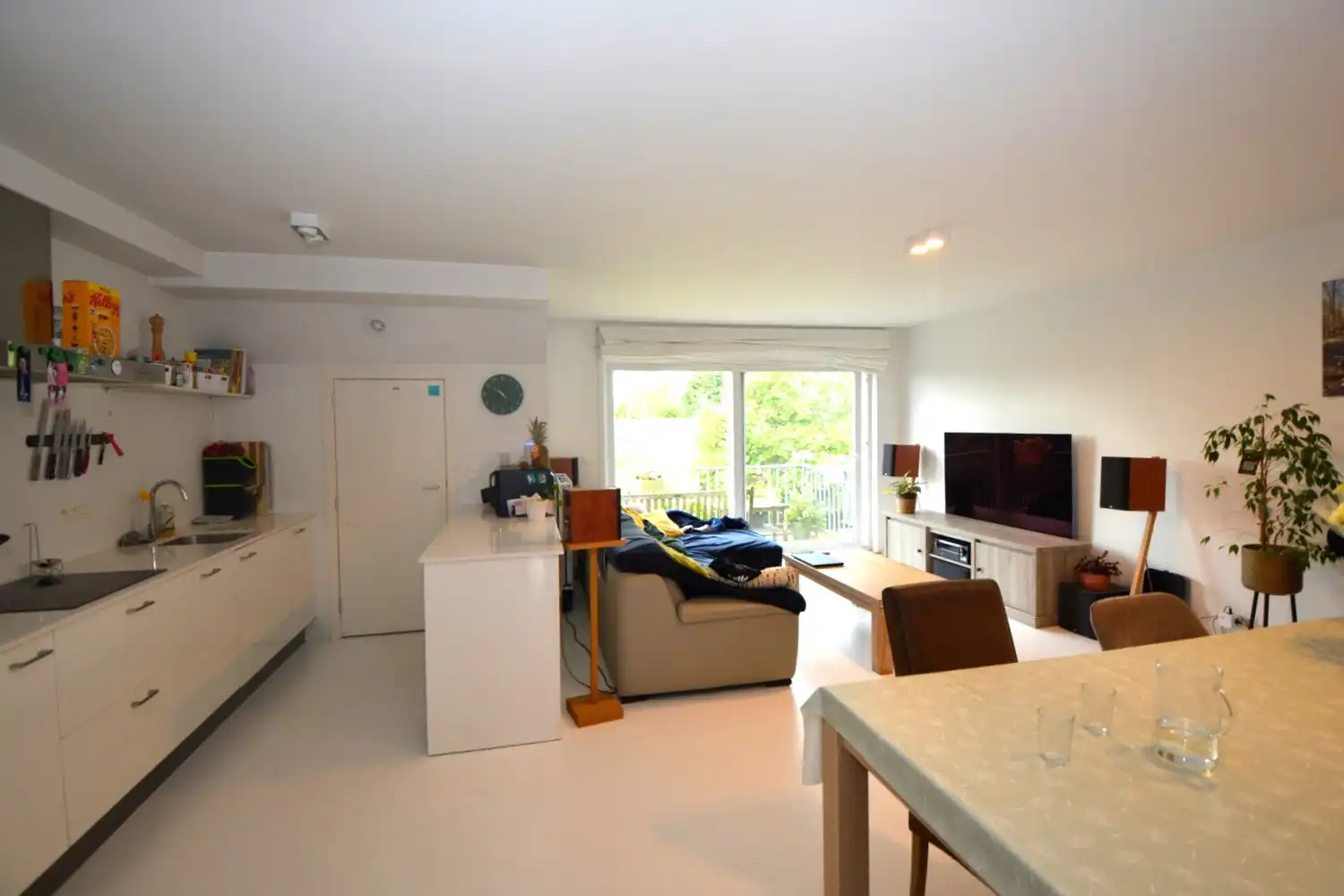 RIANT DUPLEX APP. MET 3 SLK, 2 TERRASSEN EN 2 PARKINGS! foto 4