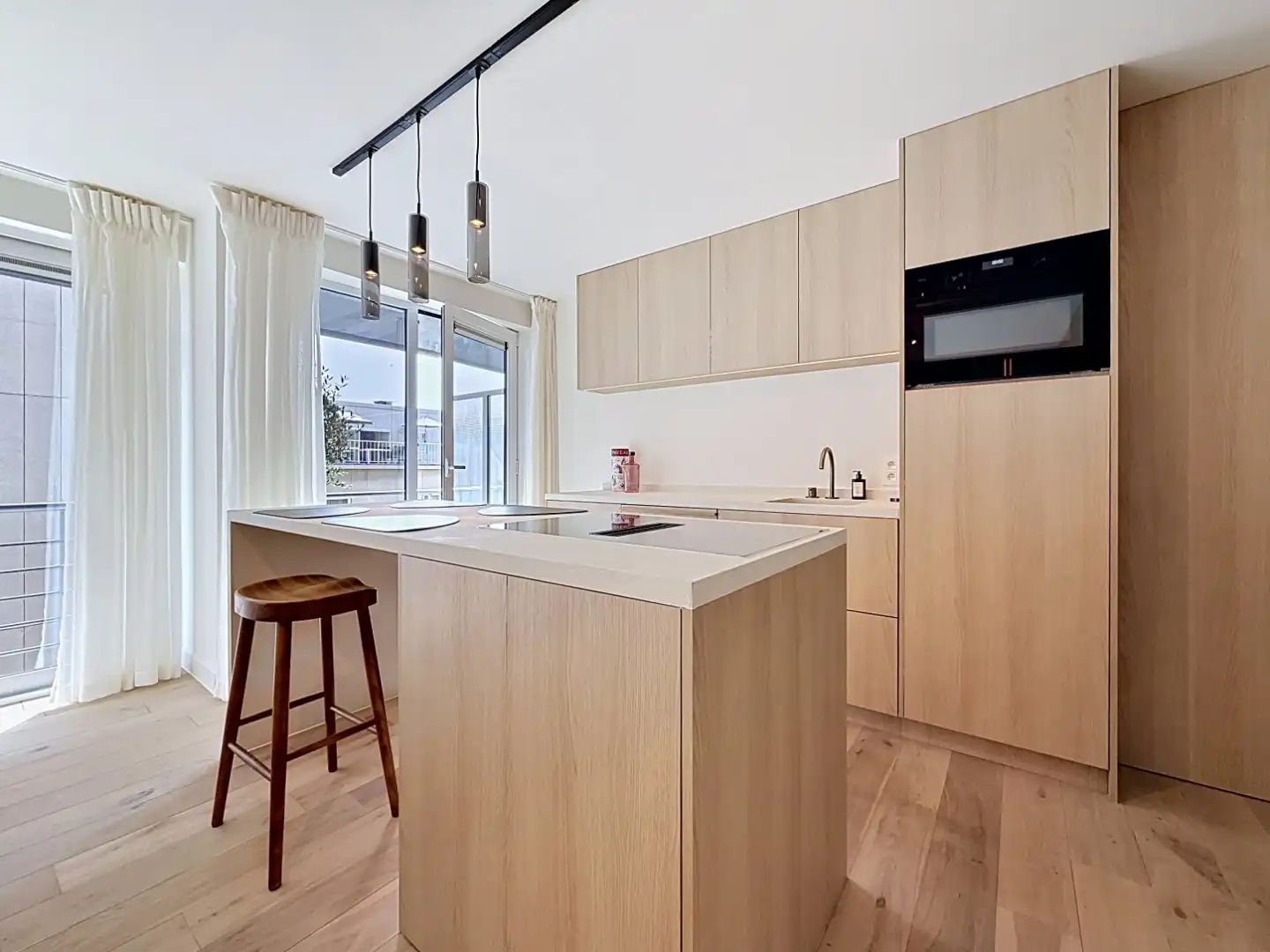 Gerenoveerd appartement met lateraal zeezicht te Nieuwpoort. foto 2