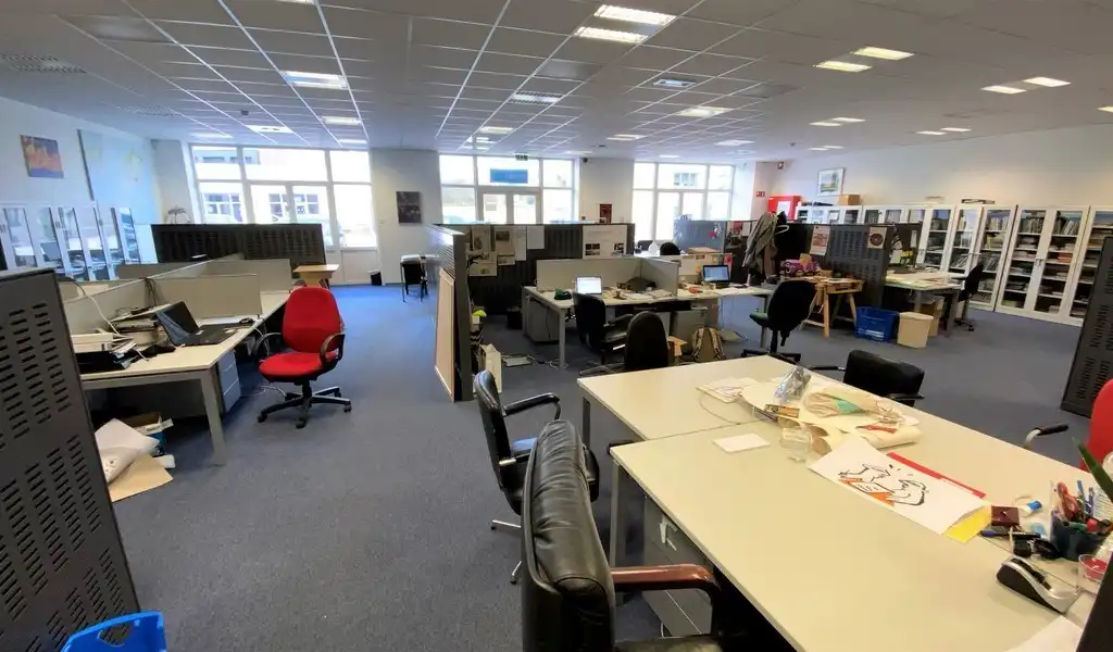 Gerenoveerde kantoren te huur aan Begijnhoflaan in Gent foto 15