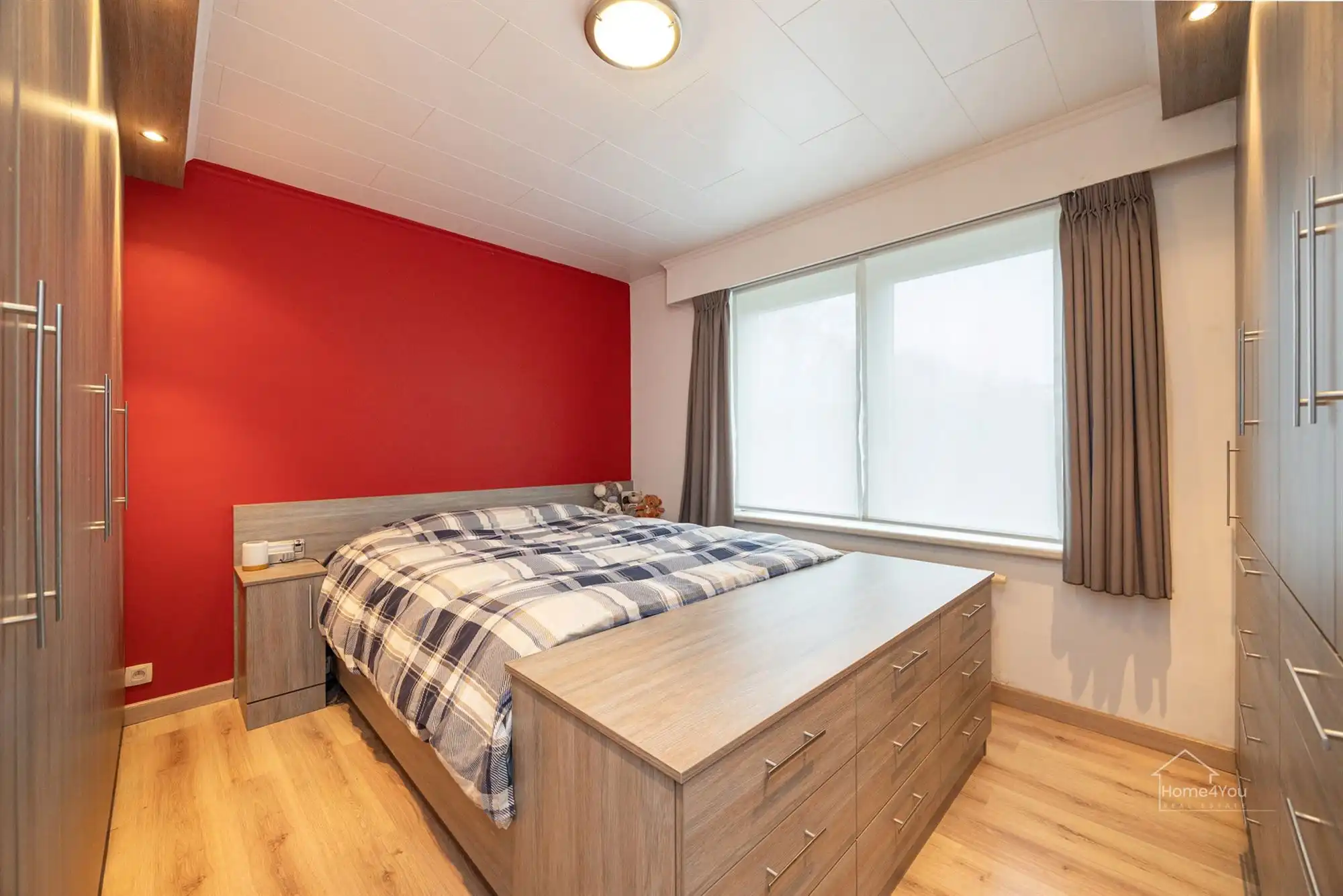 Instapklaar 2-slaapkamer appartement in Mortsel te koop! foto 11