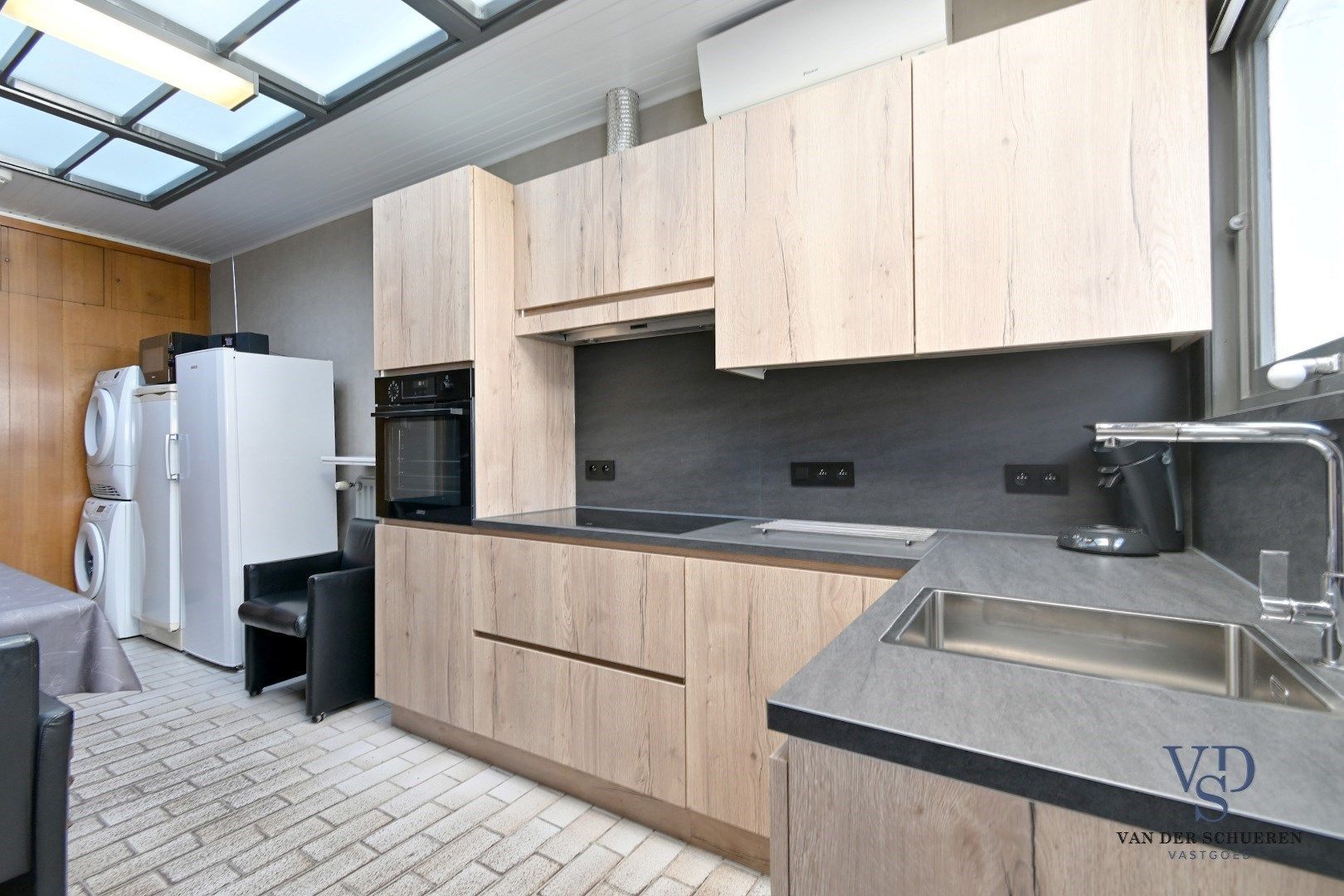 Statige herenwoning op toplocatie in Oudenaarde foto 12