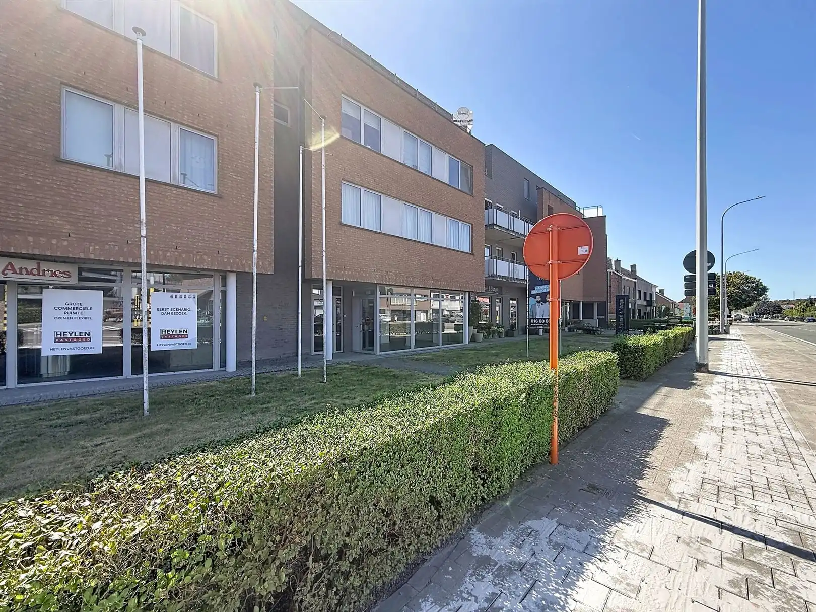Duplex app, 2 slpks, terrassen, kelder, autostaanplaats foto 31