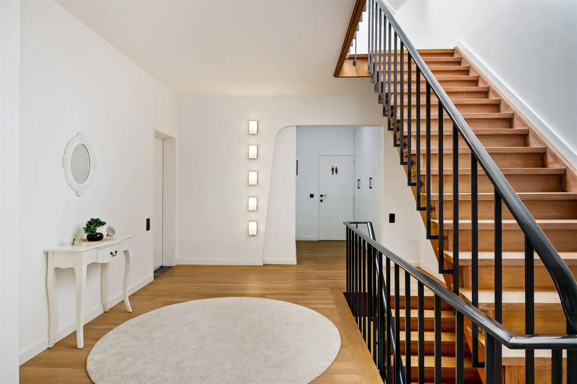 Prestigieuze woning met gelijkvloerse kangoeroewoning. foto 12