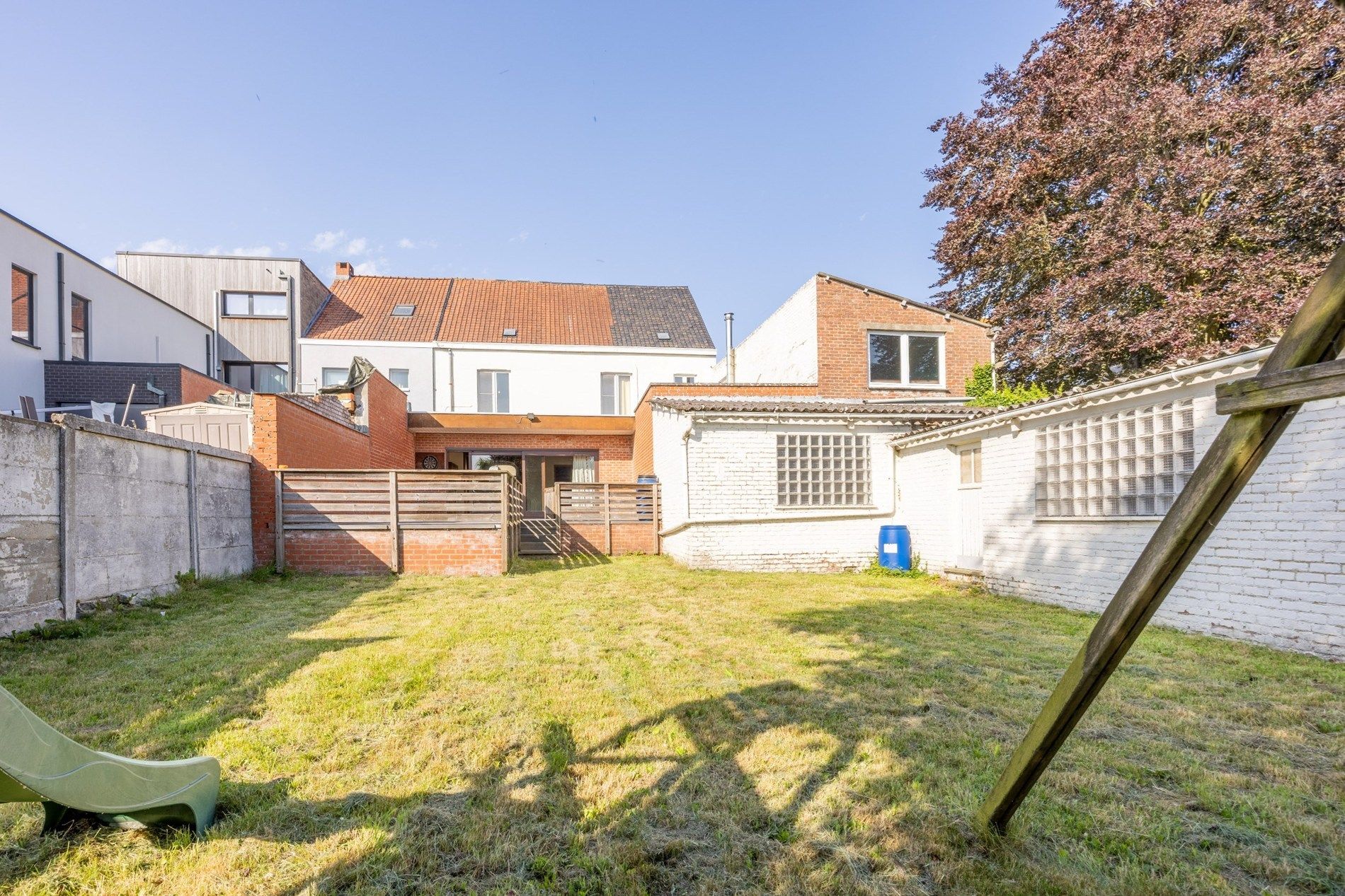 Gebouw voor gemengd gebruik met atelier op 568 m² foto 5