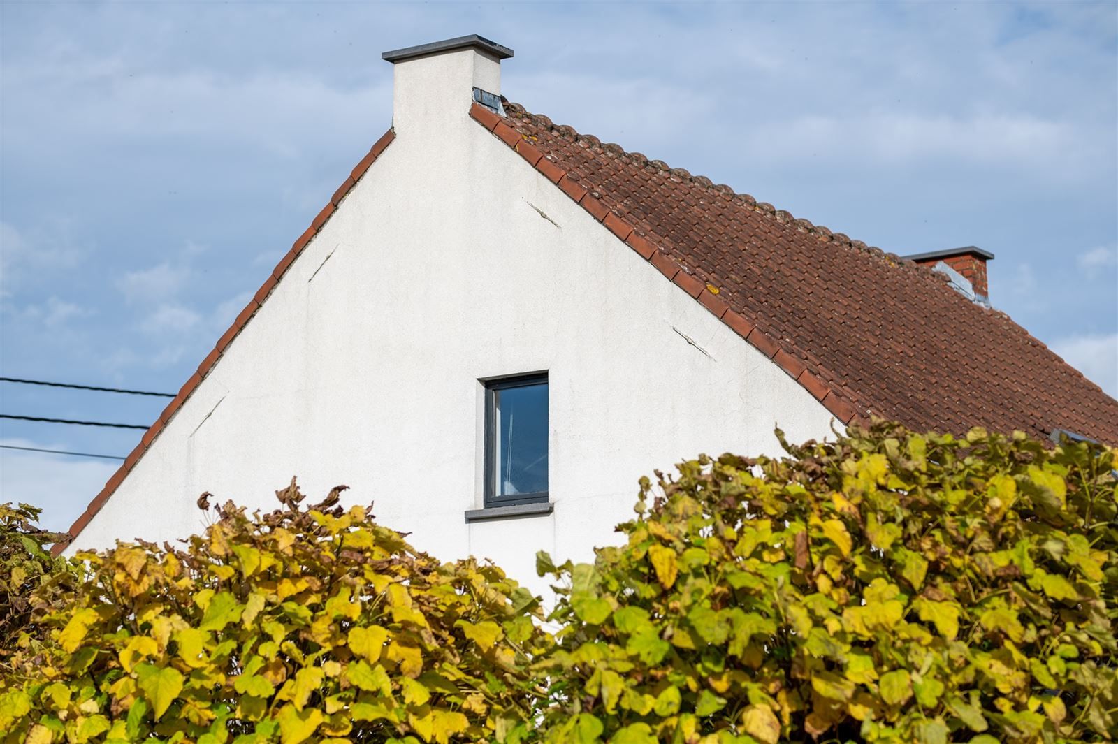 Rustig gelegen deels gerenoveerde woning foto 9