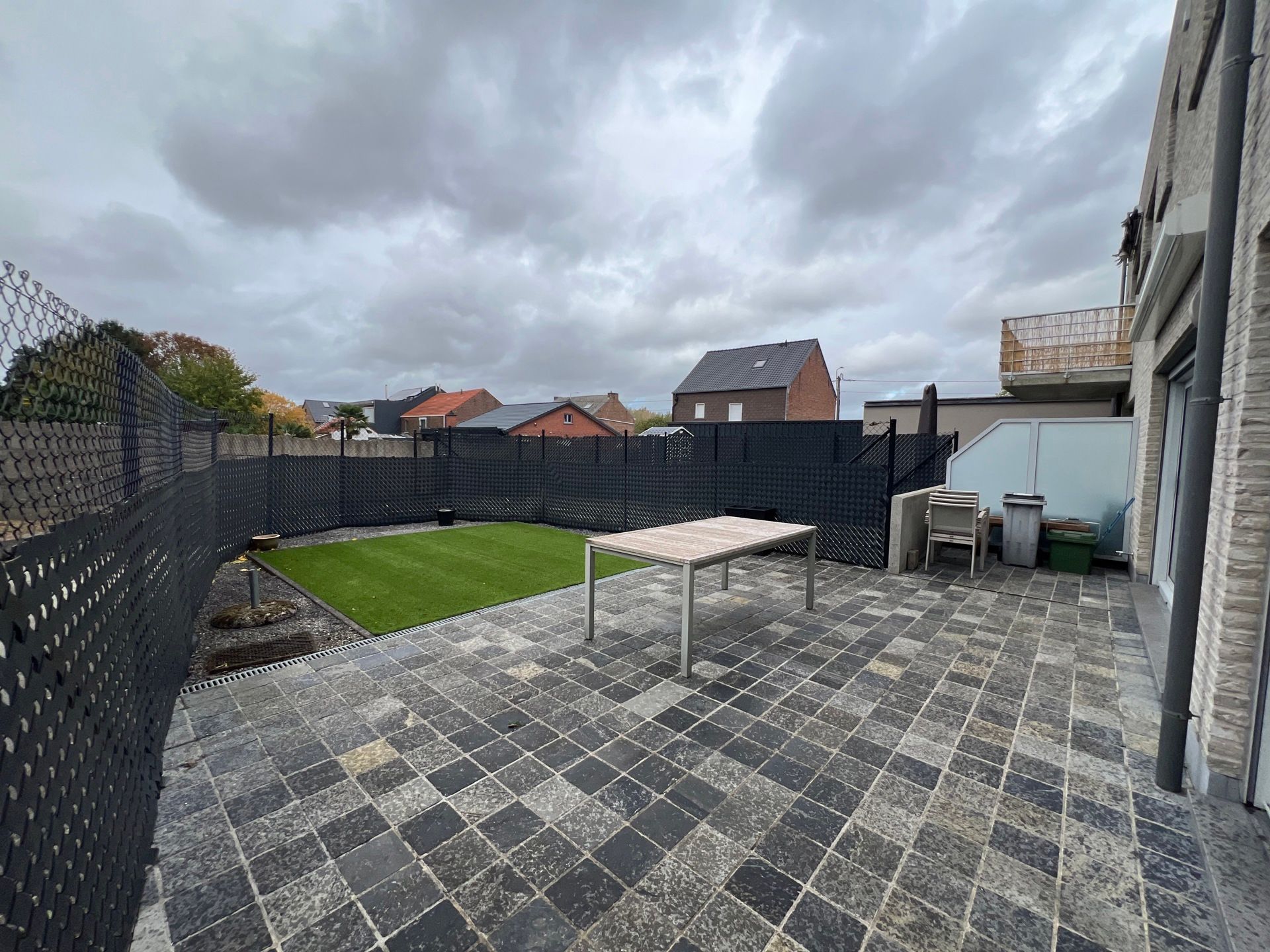 Super goed gelegen en prachtig gelijkvloers appartement foto 3