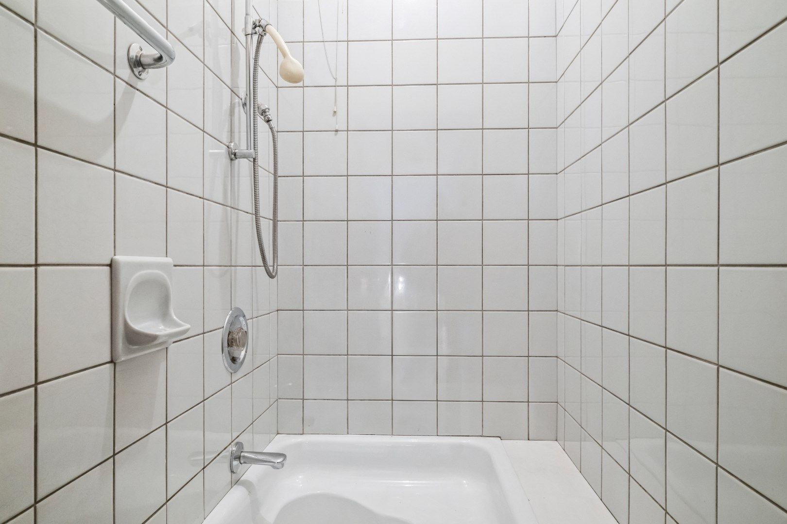 Ruime stadswoning met 6 slaapkamers in centrum Torhout foto 16
