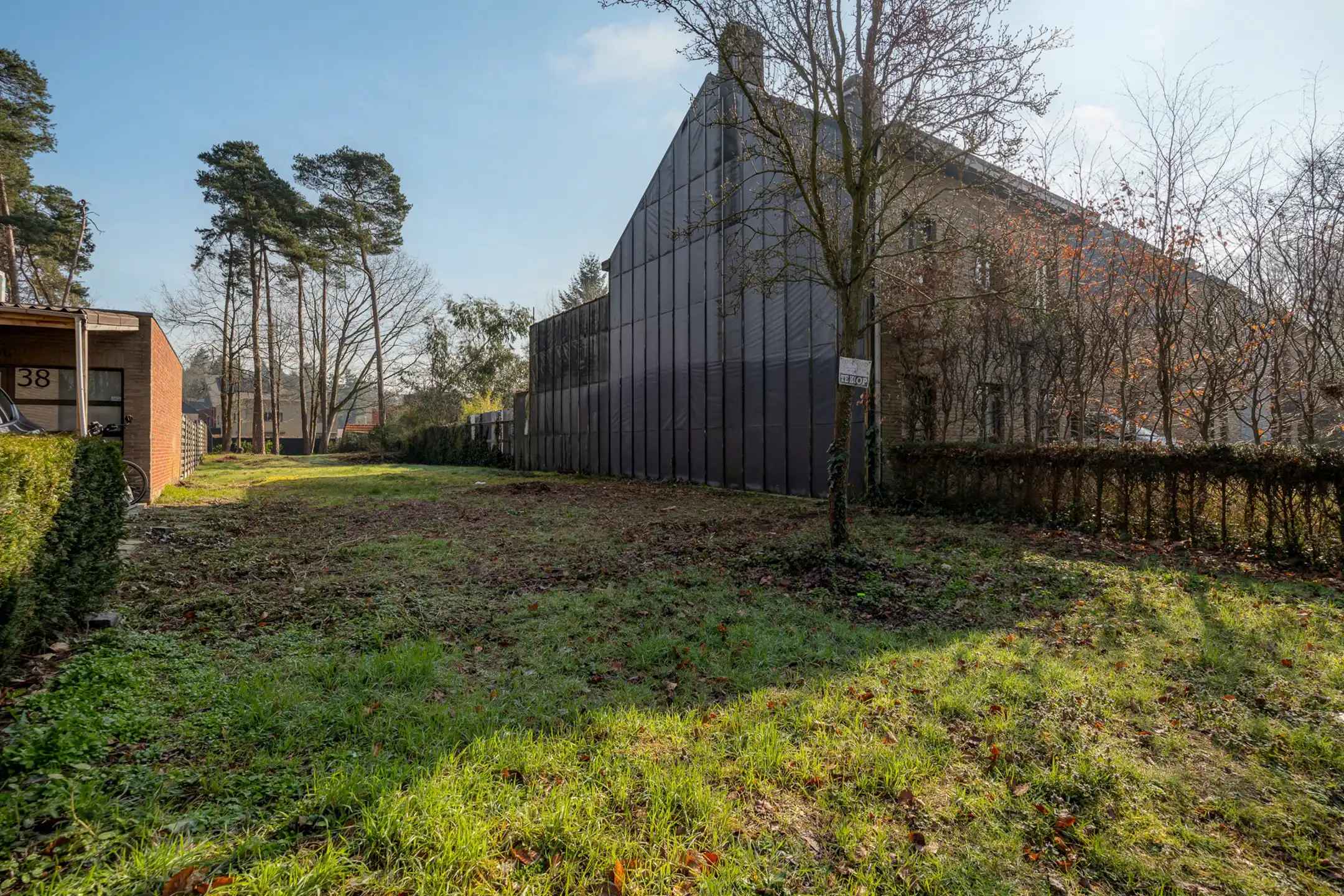 Bouwgrond (722m²) voor halfopen bebouwing nabij centrum Vosselaar! foto 4