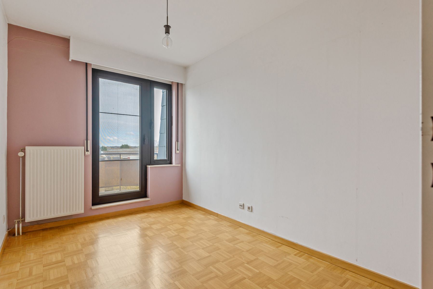 Hoekappartement met garagebox op wandelafstand van centrum foto 14