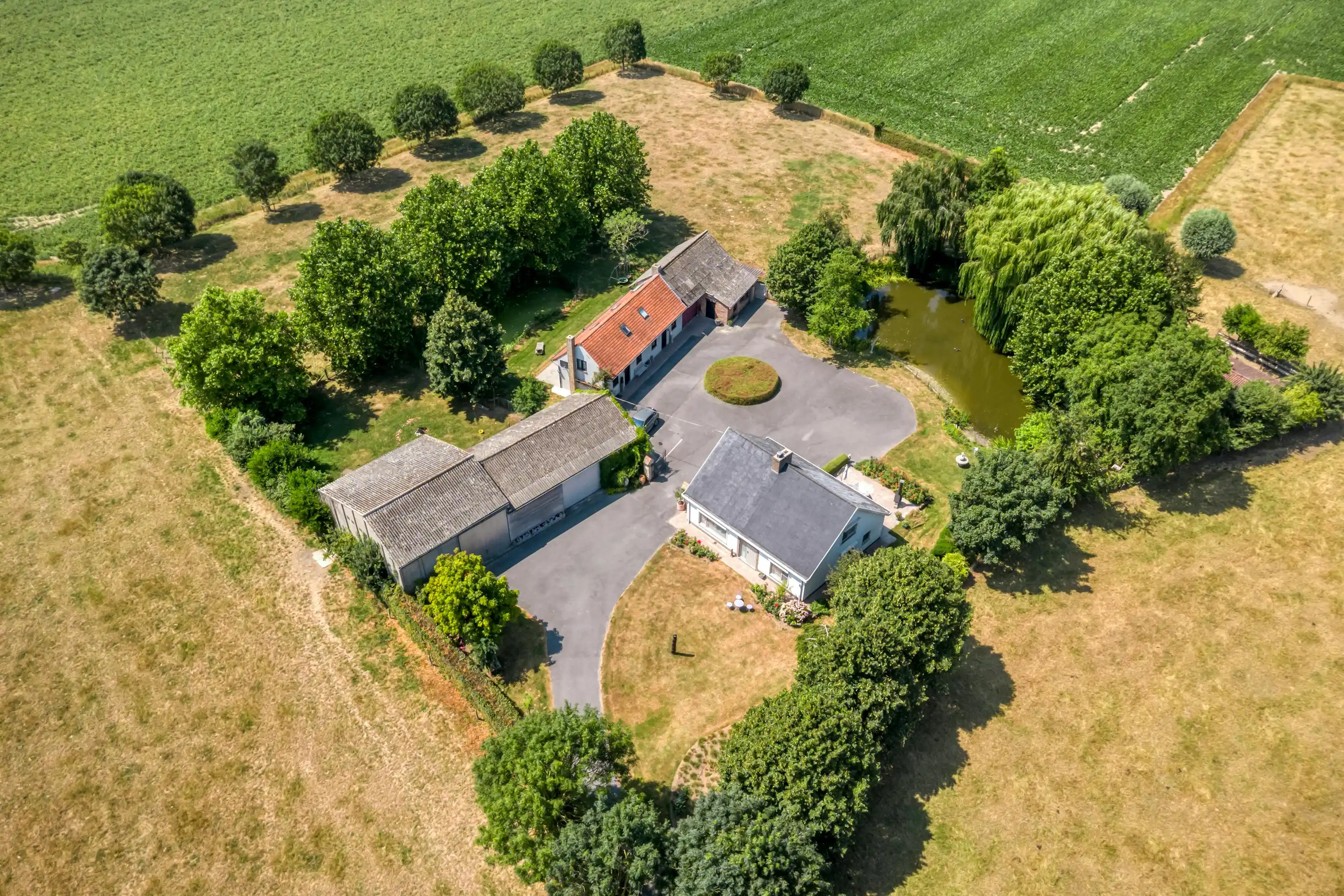 Rustig gelegen hoeve te koop in Hoogstade, Eikhoek 1. foto 3