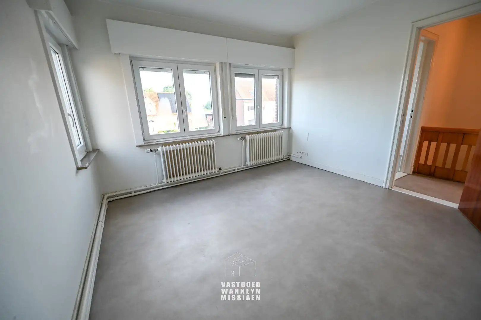 Ruime woning met 3 slaapkamers, garage en tuin in Sint-Joris foto 17