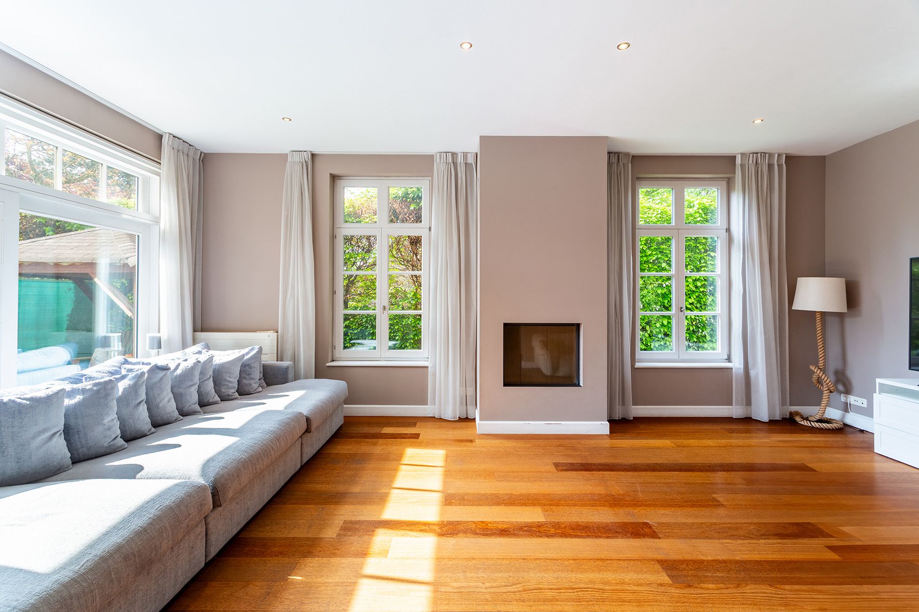 Exclusieve villa met tuin in rustige Elsdonckwijk foto 5