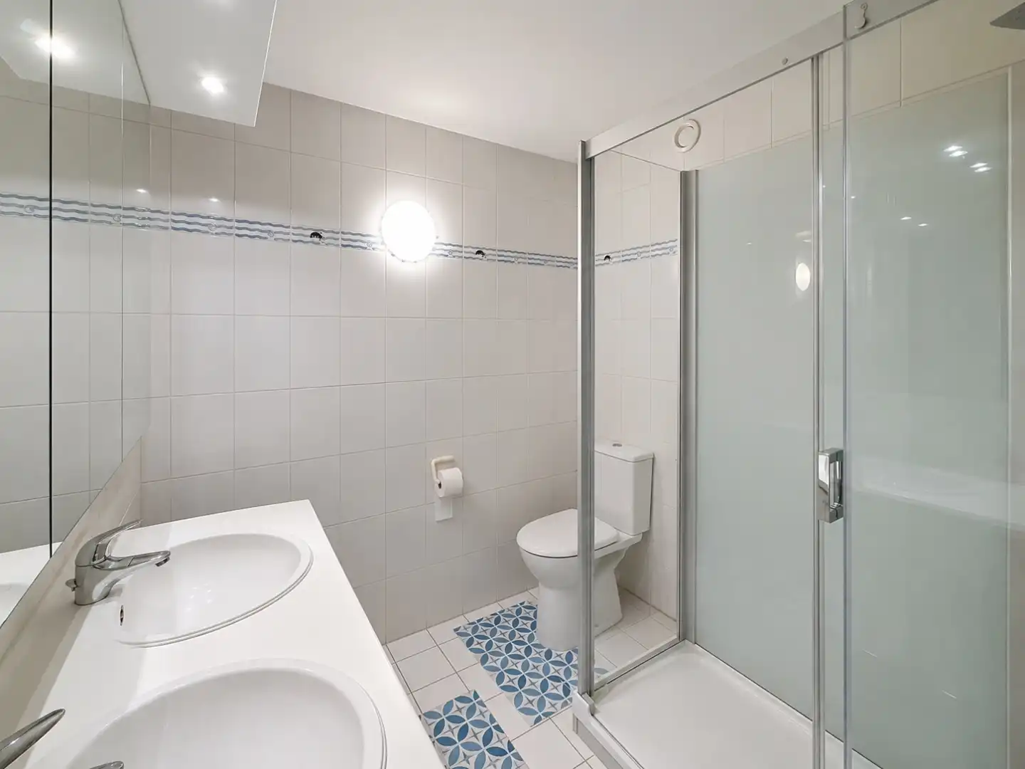 Appartement met twee slaapkamers op toplocatie bij de schildpad van Nieuwpoort foto 9