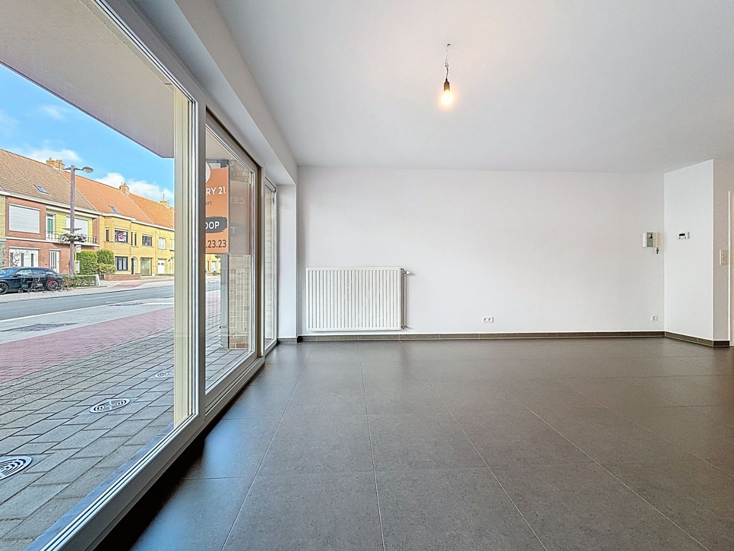 Centraal gelegen appartement met 2 slaapkamers te Nieuwpoort-Stad. foto 2