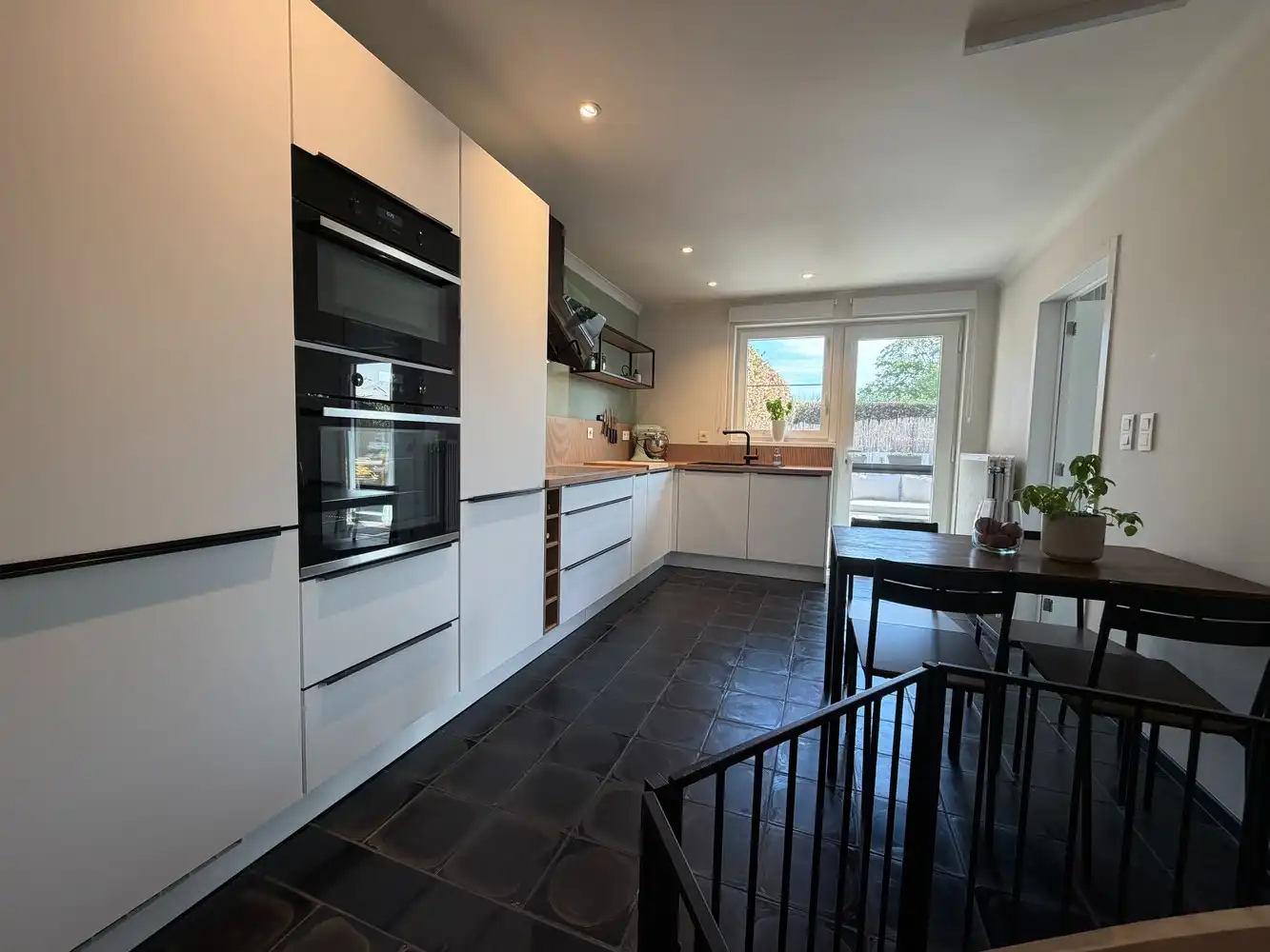 Instapklaar duplex appartement met 2 slaapkamers foto 6