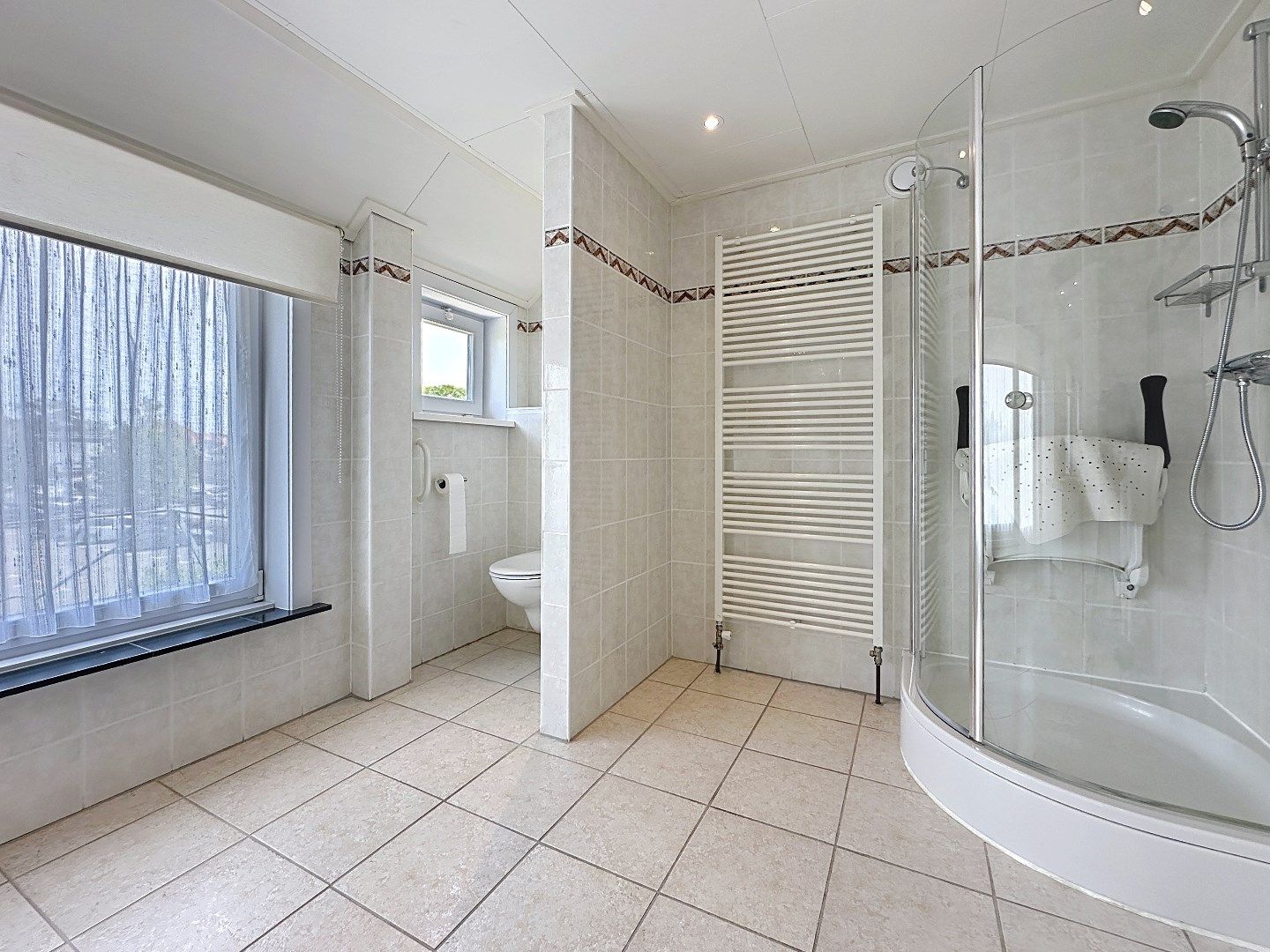 Rustig gelegen op een boogscheut van het centrum foto 18