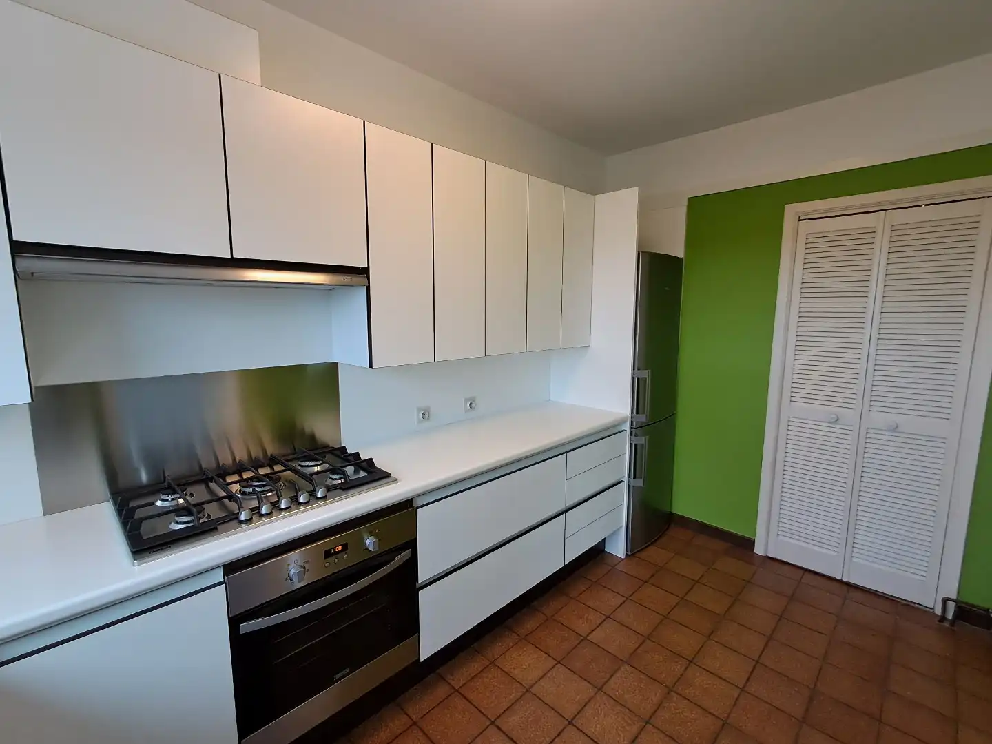 Ruim appartement te Sijsele. foto 9