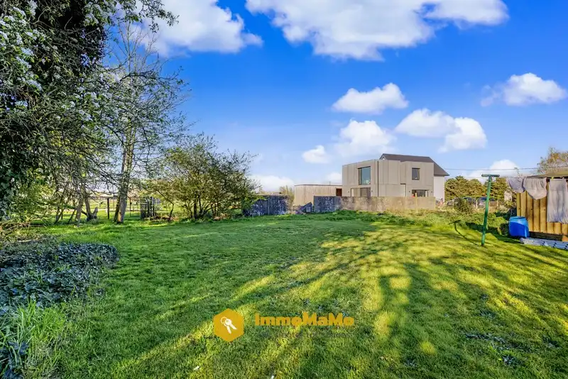 BOUWGROND TE KOOP IN WACHTEBEKE - RUSTIGE EN CENTRALE LIGGING foto 4