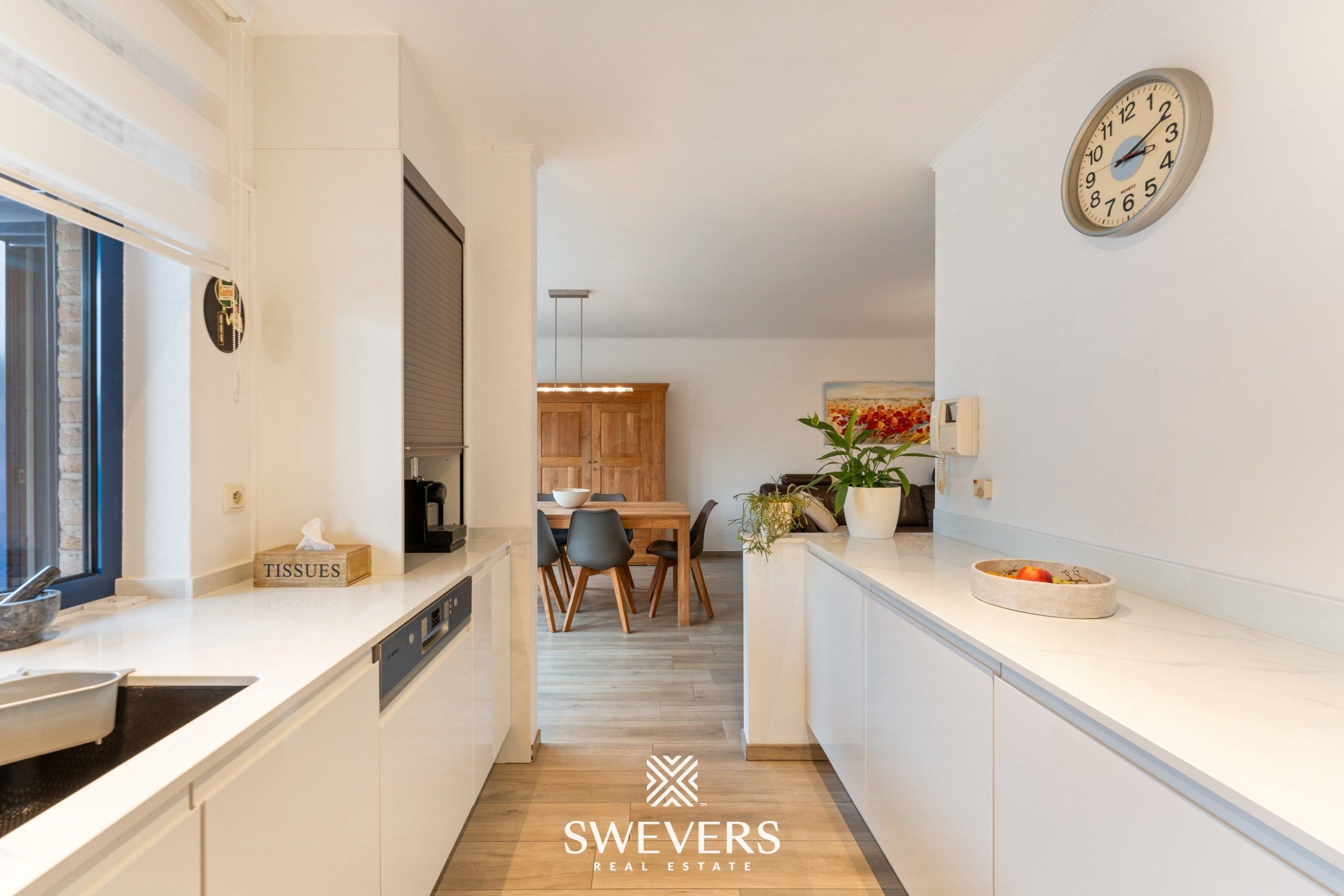 Modern en instapklaar appartement met twee terrassen in hartje Zolder foto 10