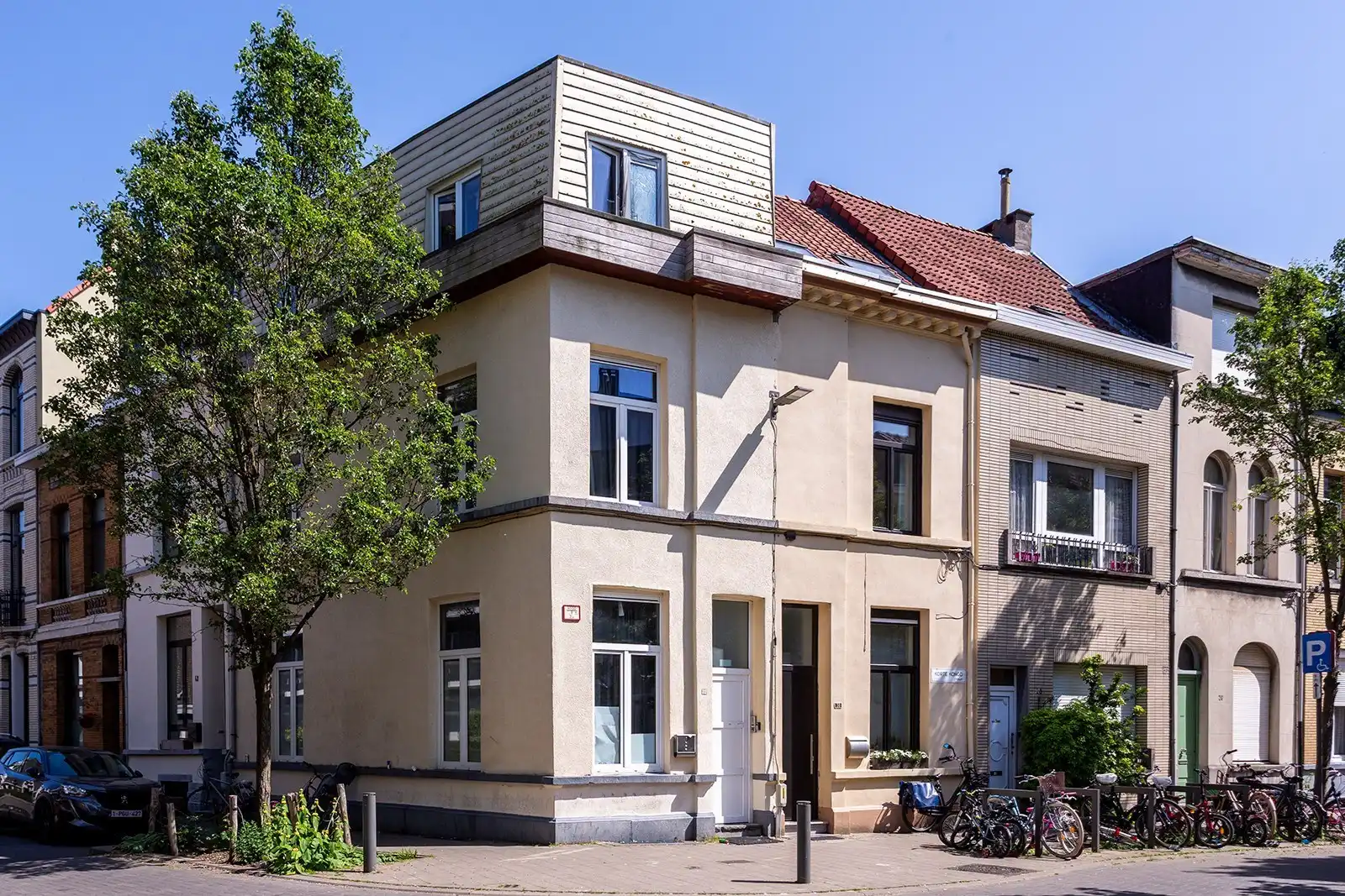 Smaakvol gerenoveerde woning met EPC A foto 21