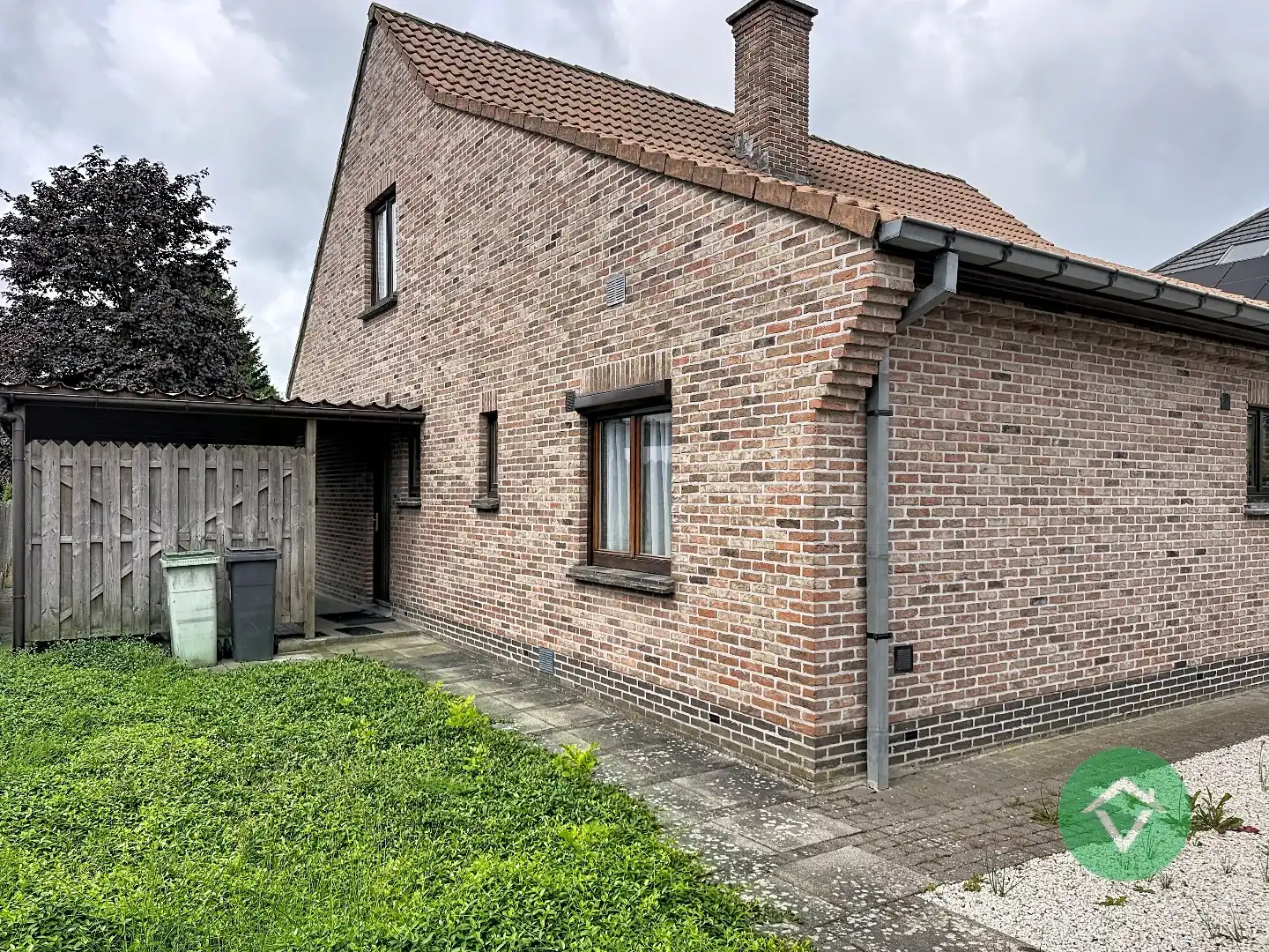Instapklare gezinswoning met garage, carport en zonnige tuin in Scheldewindeke (Oosterzele) foto 32