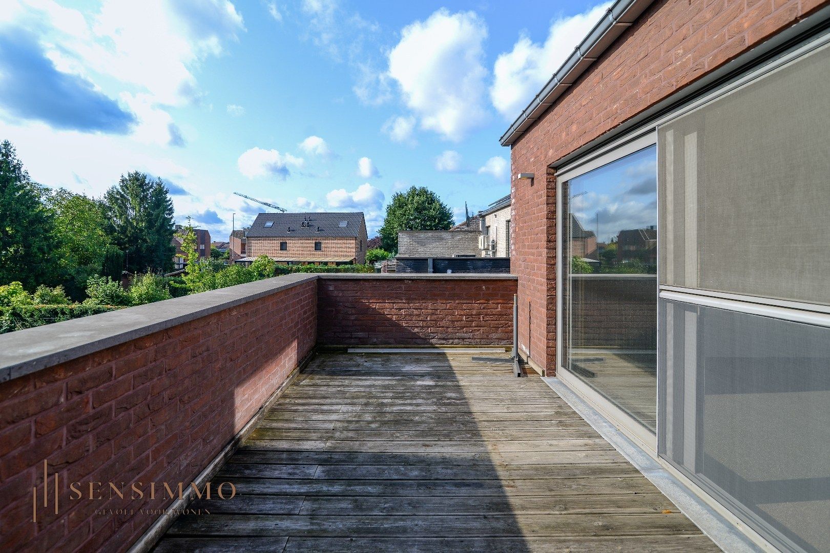 Ruim en instapklaar duplex appartement met carport en terras foto 21