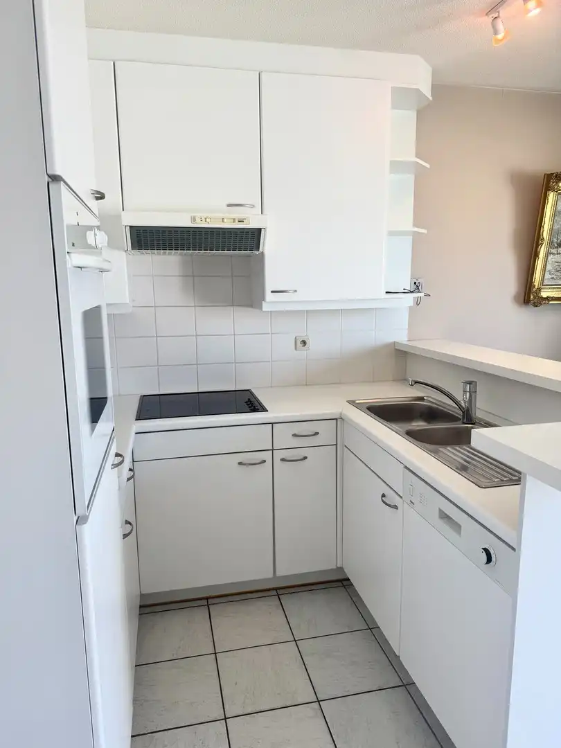 Studio te koop op 8ste verdieping in residentie Duinenveld foto 5