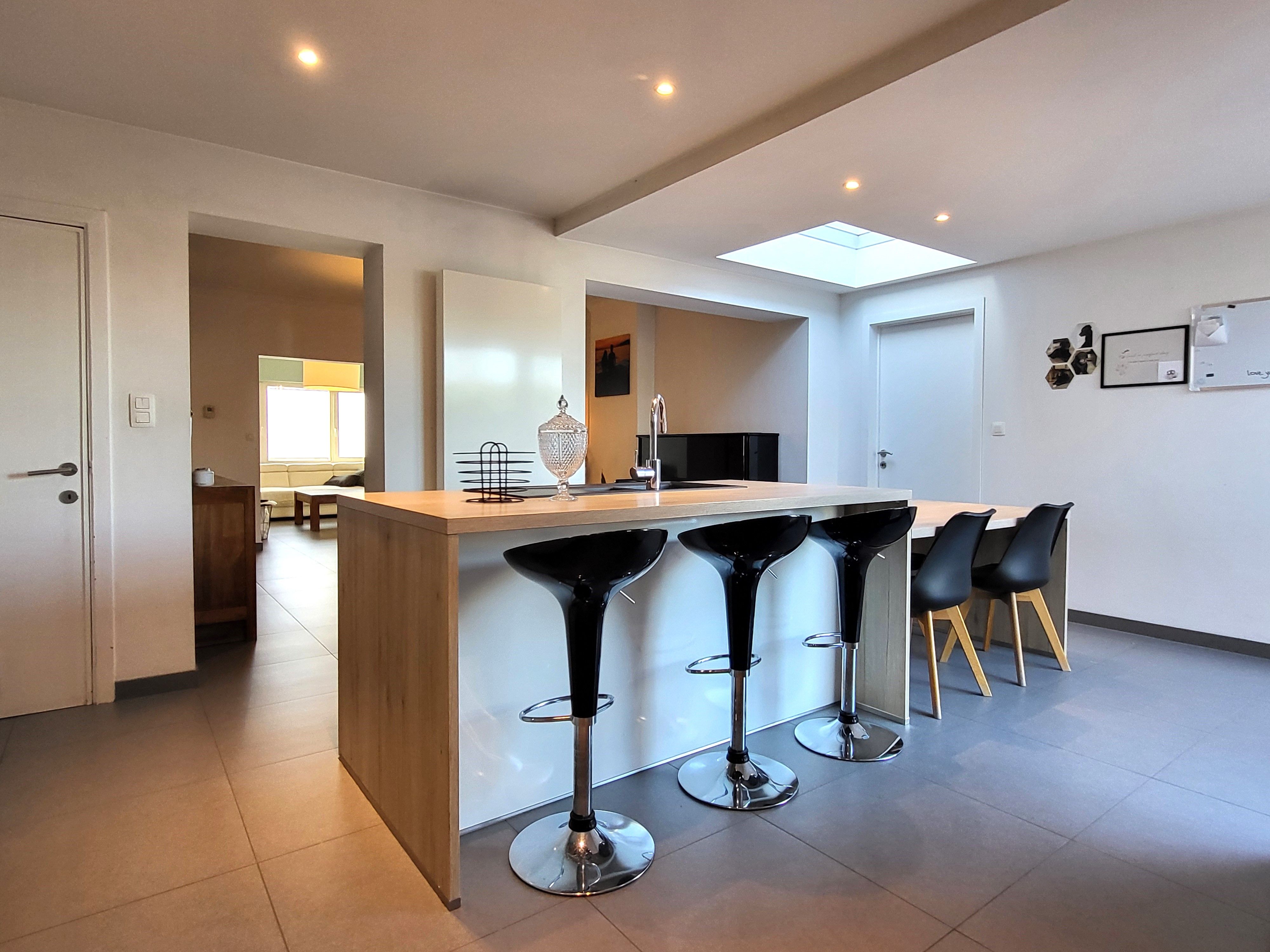 Deze landelijk gelegen woning met open uitzicht combineert ruimte, rust en wooncomfort op een perceel van 611 m².  foto 15