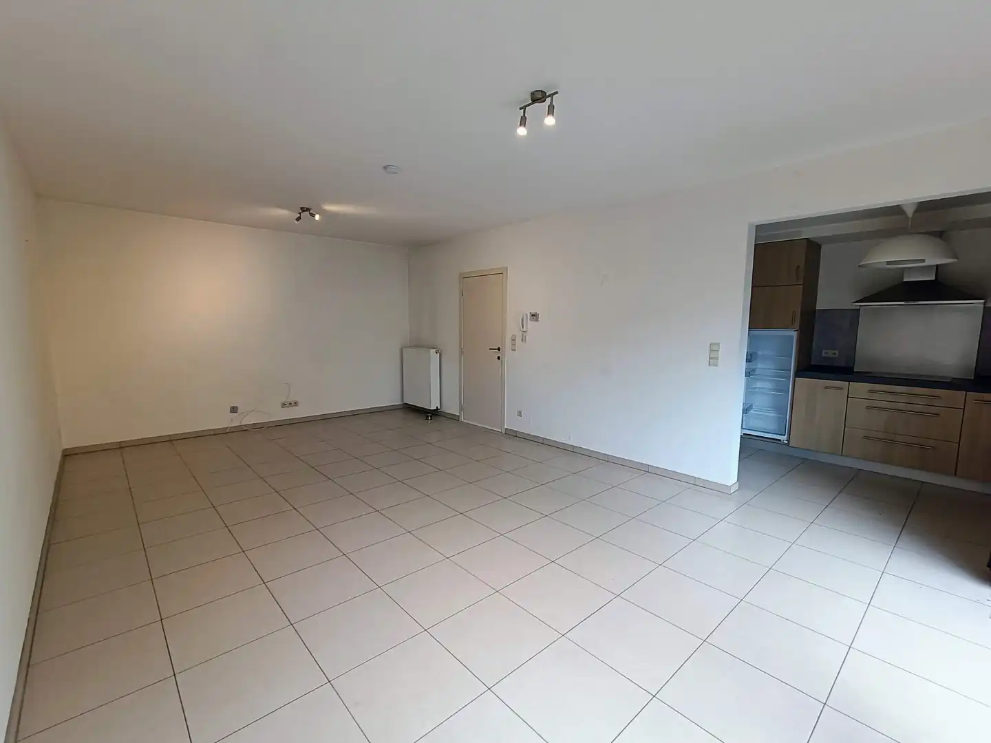 Te huur: Modern appartement met 2 slaapkamers in Bilzen-Hoeselt - een perfect thuis voor een comfortabele levensstijl. foto 2