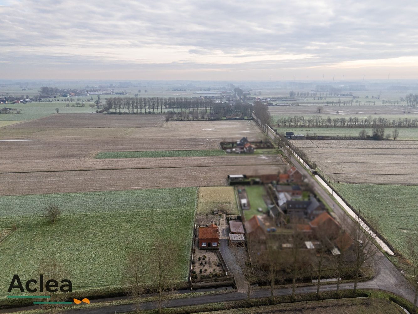 Rustig gelegen hoevetje met open zichten rondom foto 19