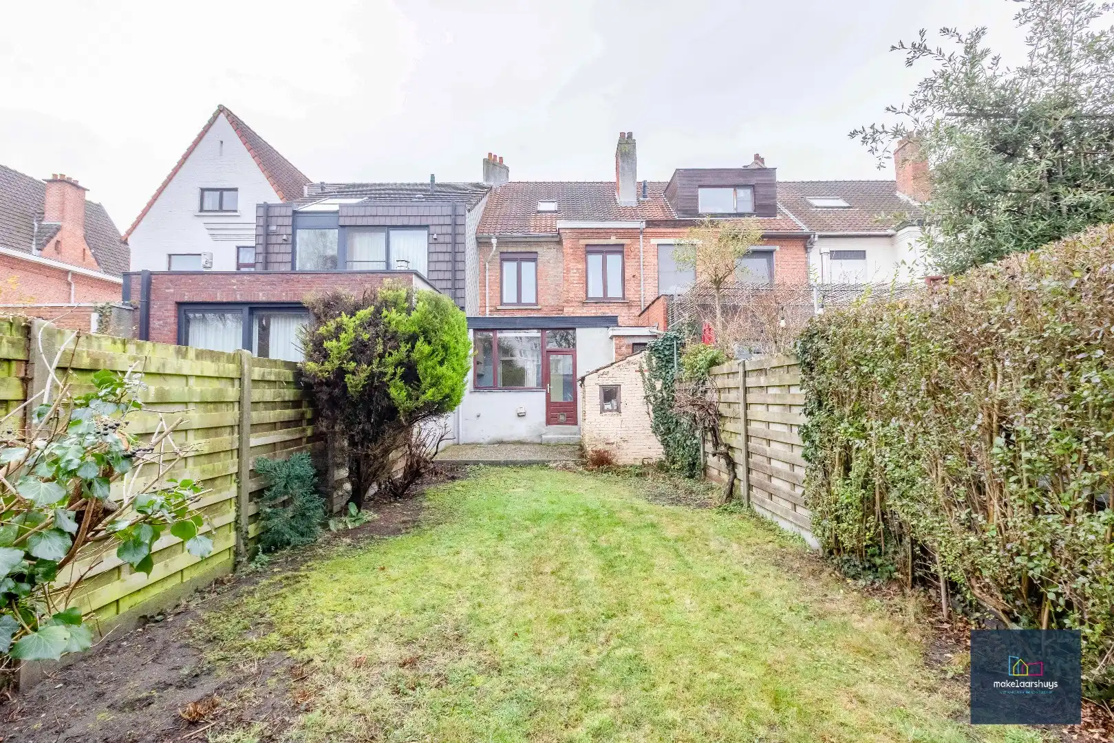 TOPLIGGING : te renoveren woning nabij Gent Sint-Pieters  foto 18