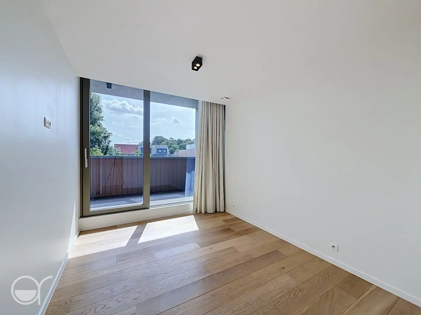 Luxe duplex appartement, autostaanplaats inbegrepen foto 8