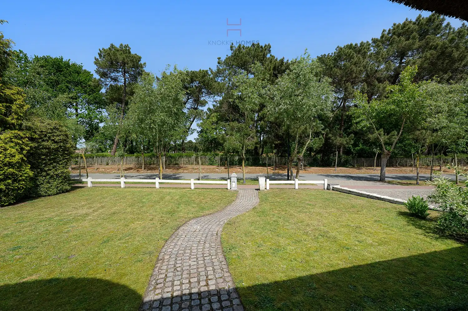 Exclusief gelegen villa met zicht op de Royal Zoute Golf foto 8