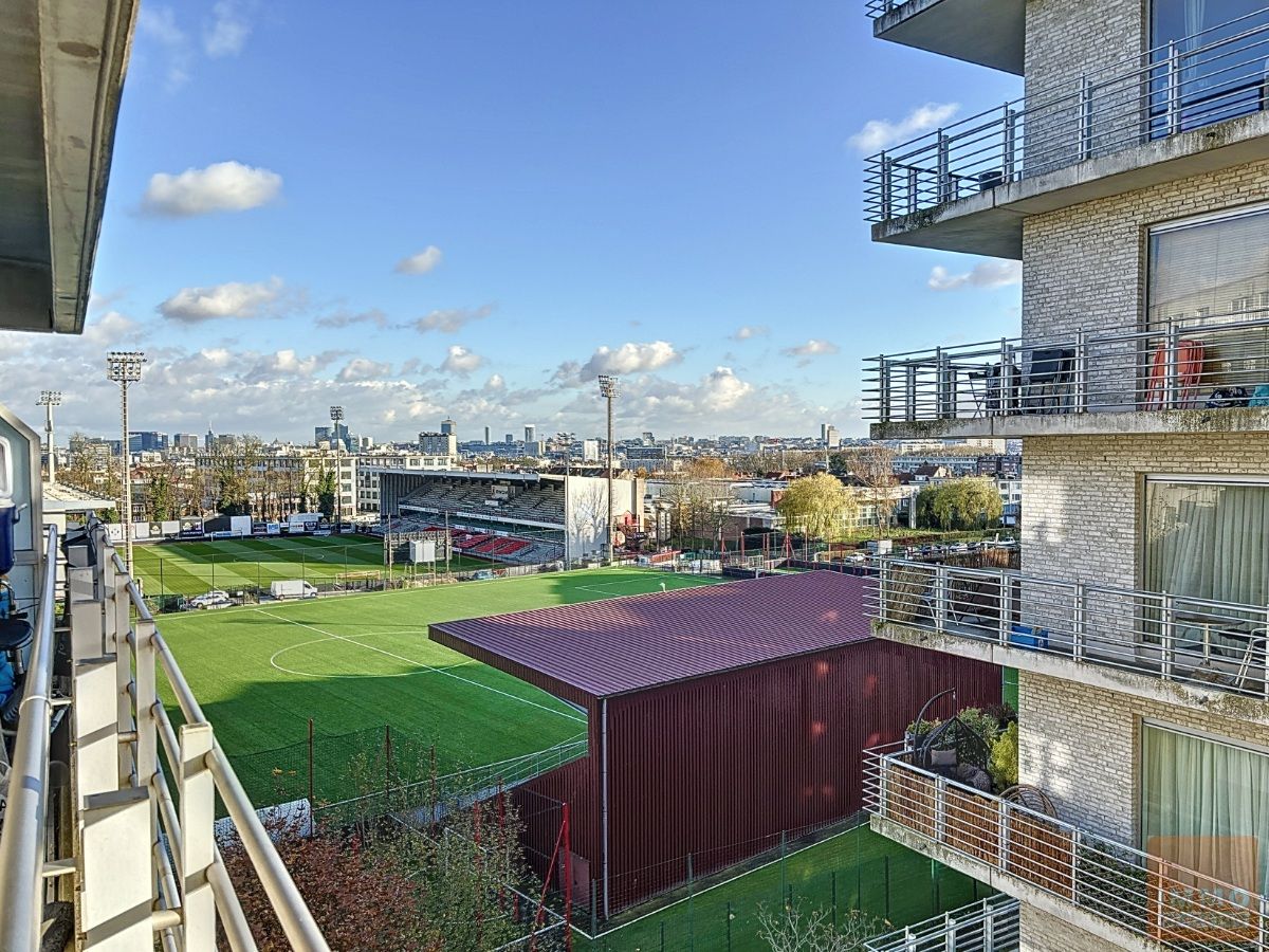 Tof 3 slaapkamer appartement met ruim terras foto {{pictureIndex}}