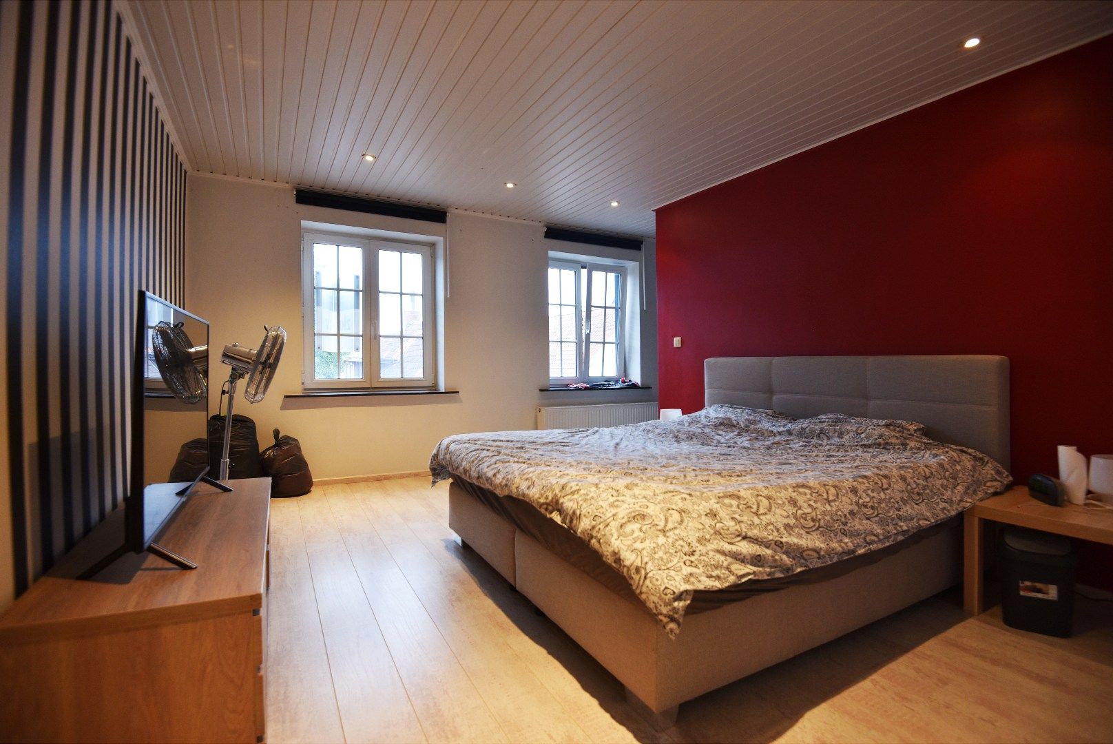 Instapklare gezinswoning met 3 slpks en terras te Lembeke foto 6